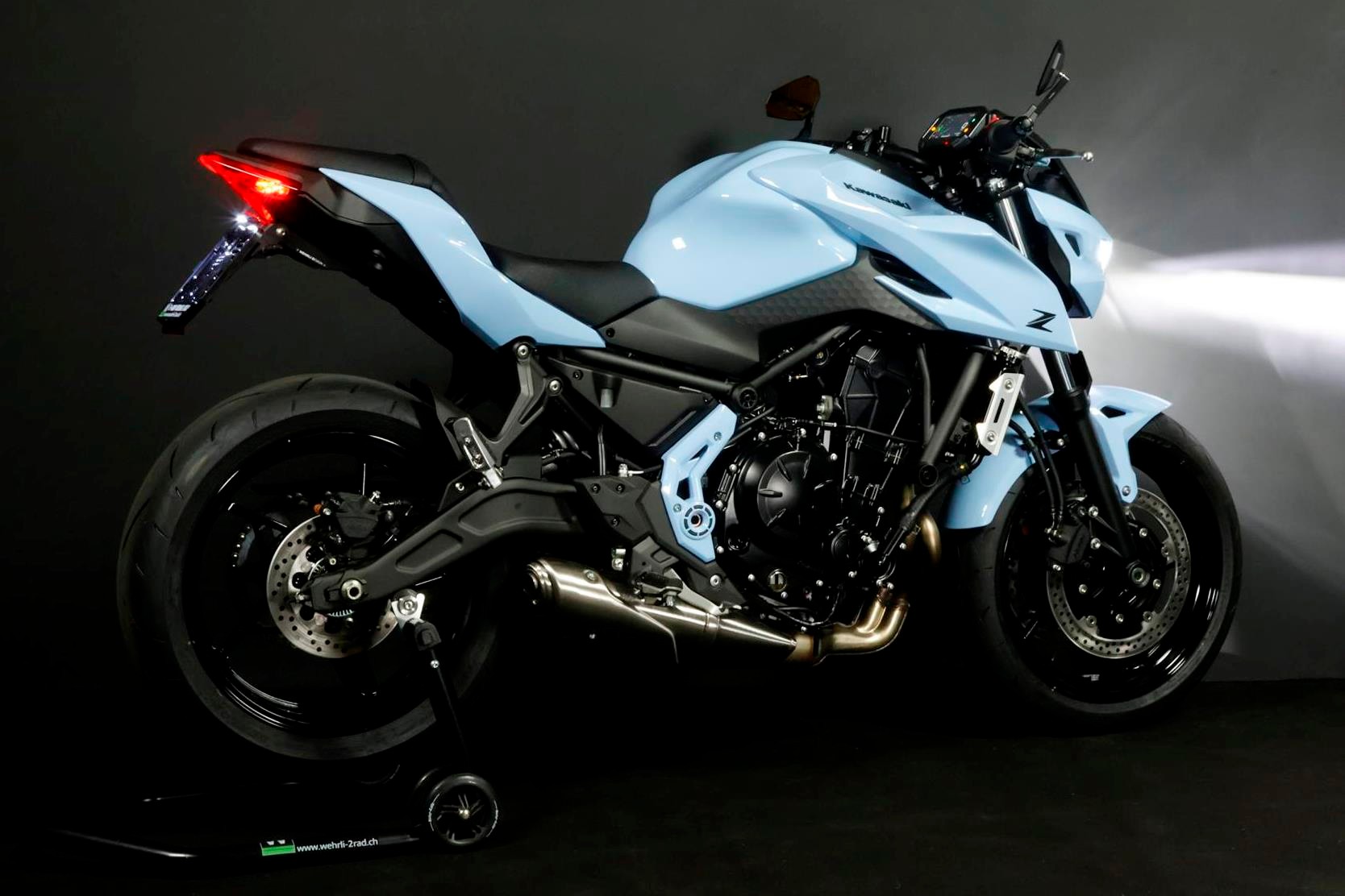 KAWASAKI Z 650 S (50/35 KW) *Zandvoort* Level 2-image-14