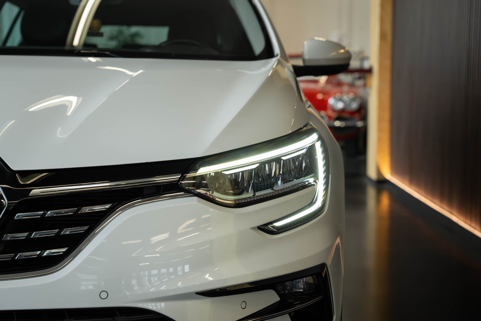 RENAULT Mégane Grandtour 1.6 E-Tech Intens-image-7