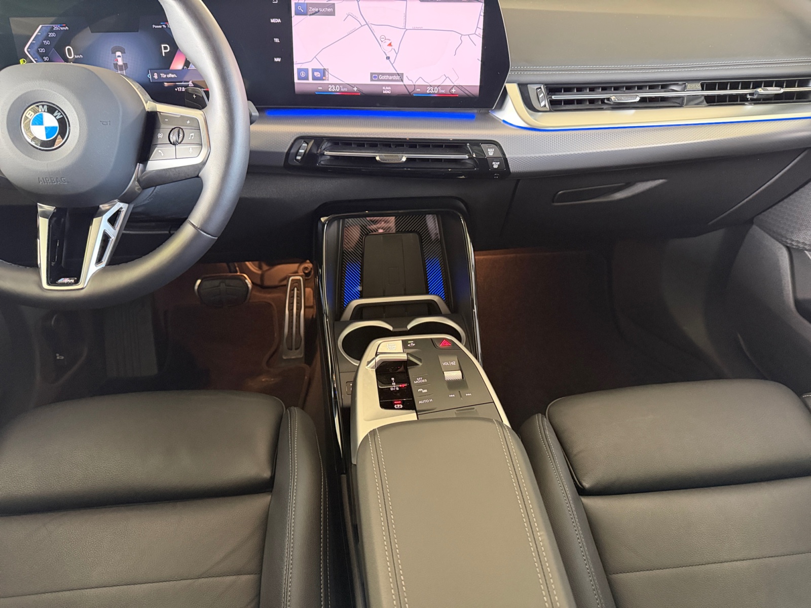 BMW X1 23i xDrive paddles-image-10