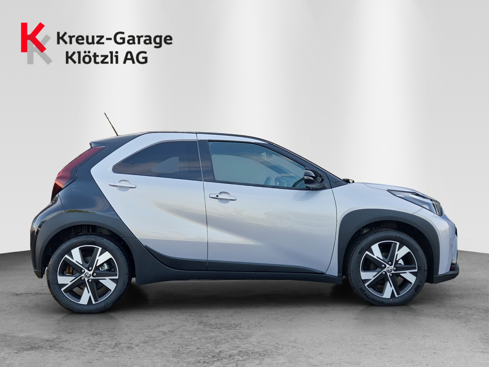 TOYOTA Aygo X 1.5 Trend e-CVT-image-1