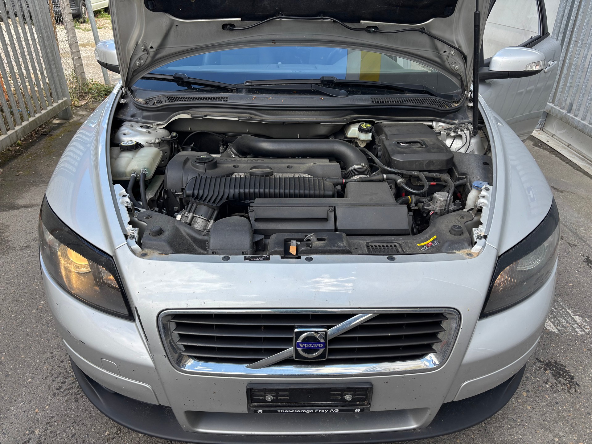 VOLVO S40 T5 AWD Summum Geartronic-image-11