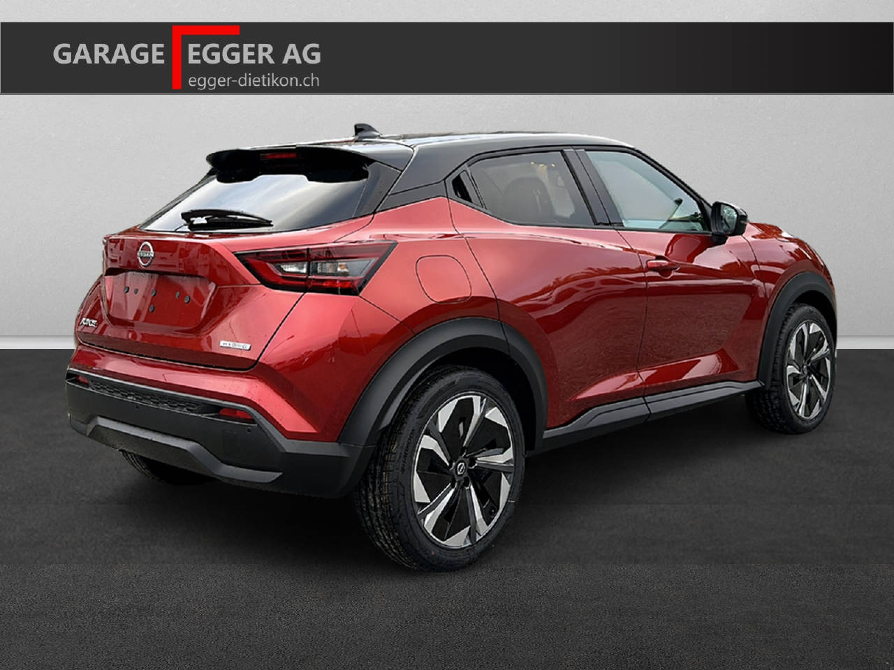 NISSAN Juke 1.6 Hybrid Tekna-image-3