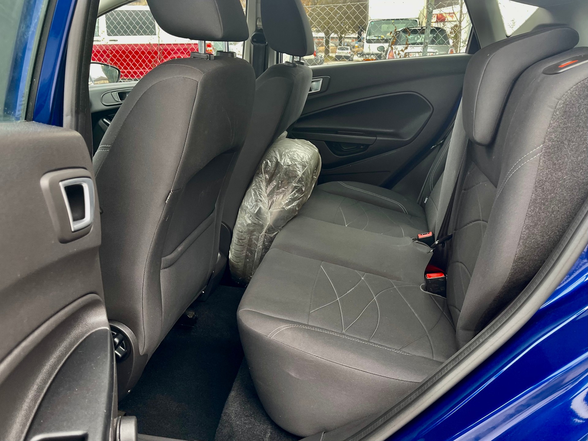 FORD Fiesta 1.5 TDCi Titanium-image-8