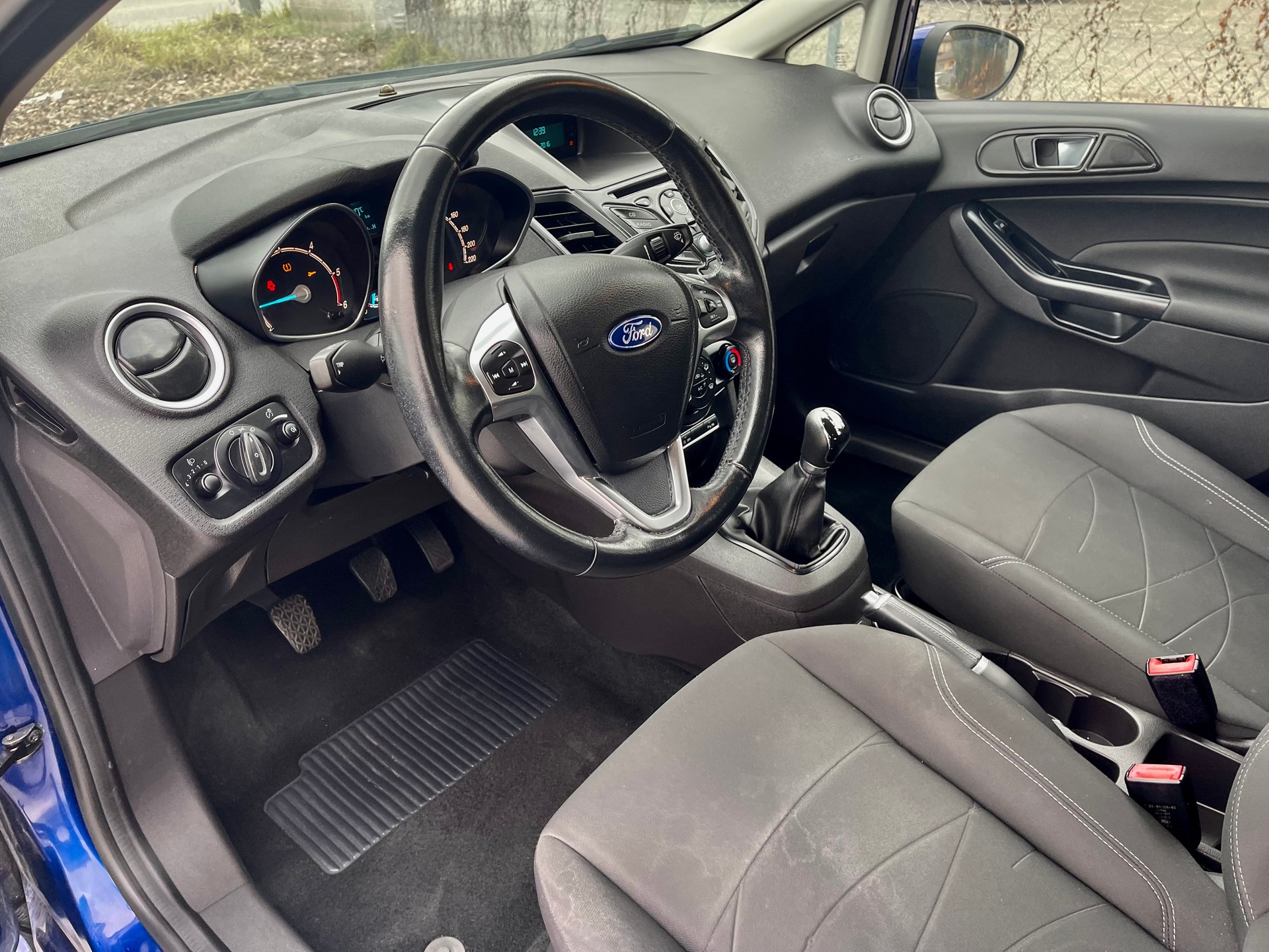 FORD Fiesta 1.5 TDCi Titanium-image-25