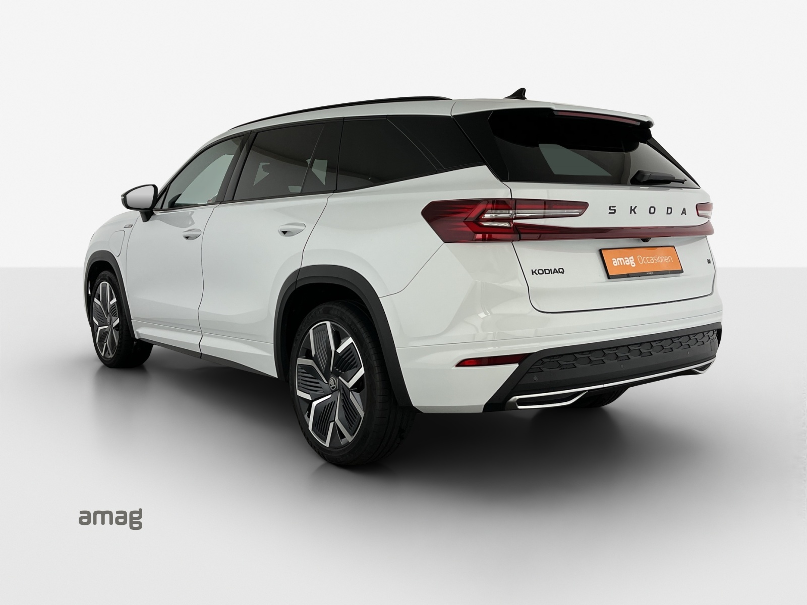 SKODA Kodiaq 1.5 TSI PHEV Sportline-showroom-element-2