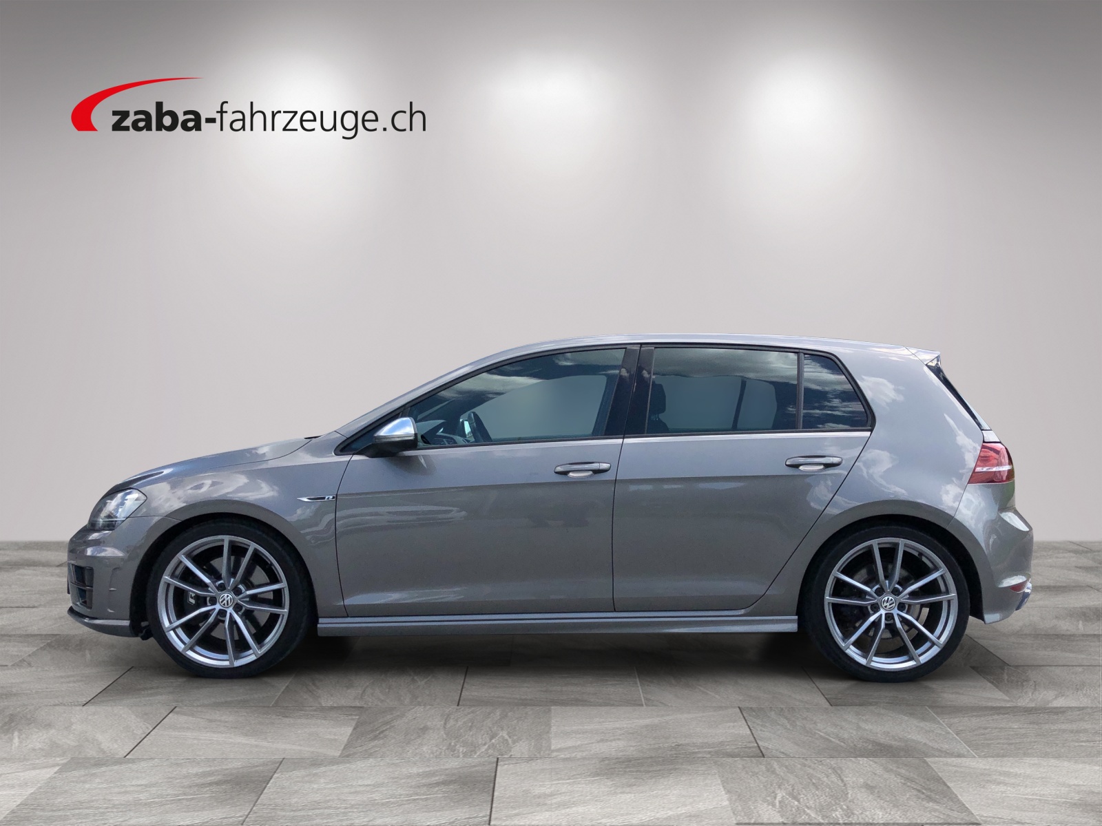 VW Golf 2.0 TSI R 4Motion DSG-showroom-element-1