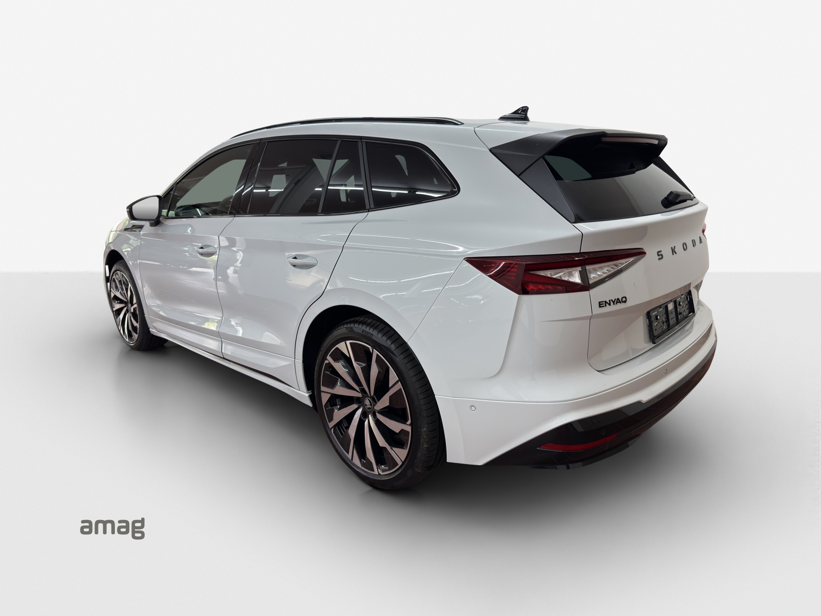 SKODA Enyaq 85x Sportline 4x4-showroom-element-2