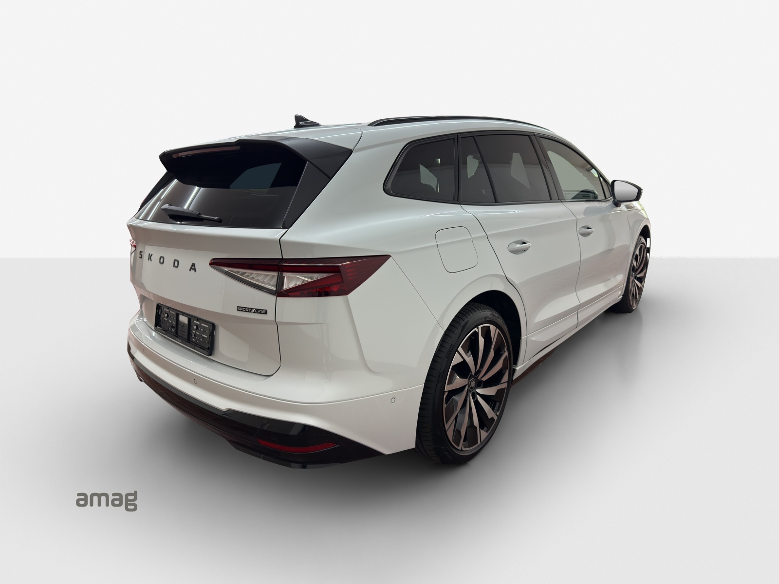 SKODA Enyaq 85x Sportline 4x4-image-4