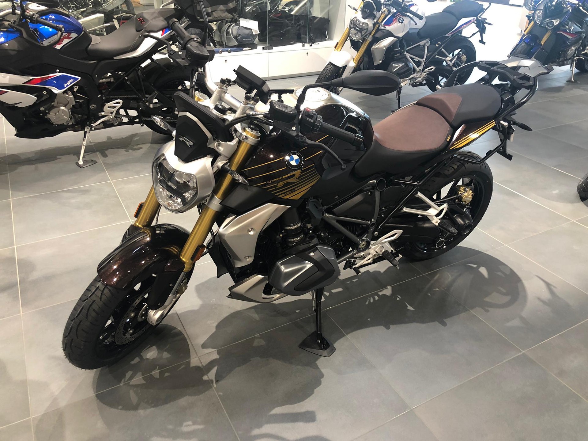 BMW R 1250 R ABS-image-13