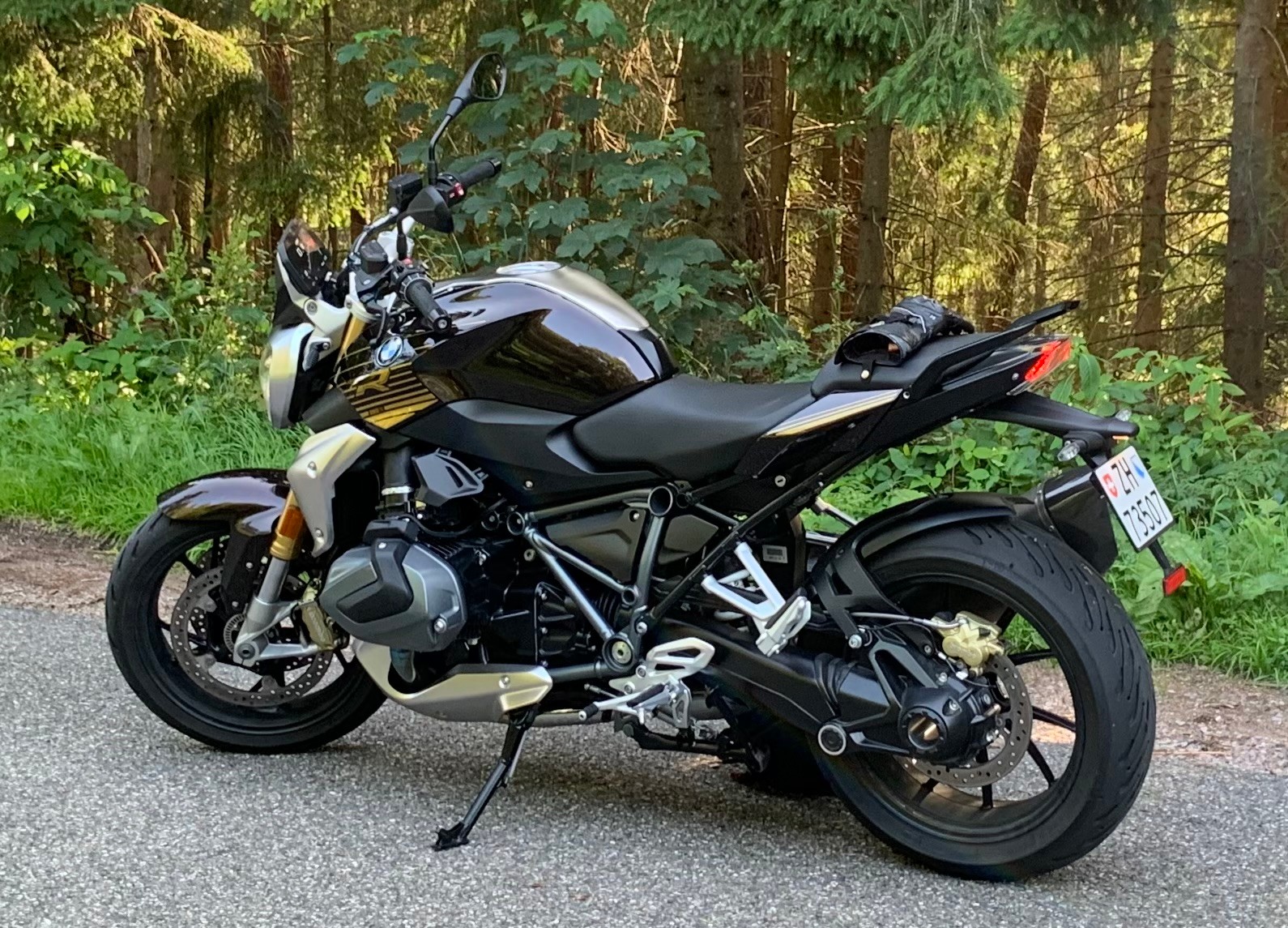 BMW R 1250 R ABS-image-10