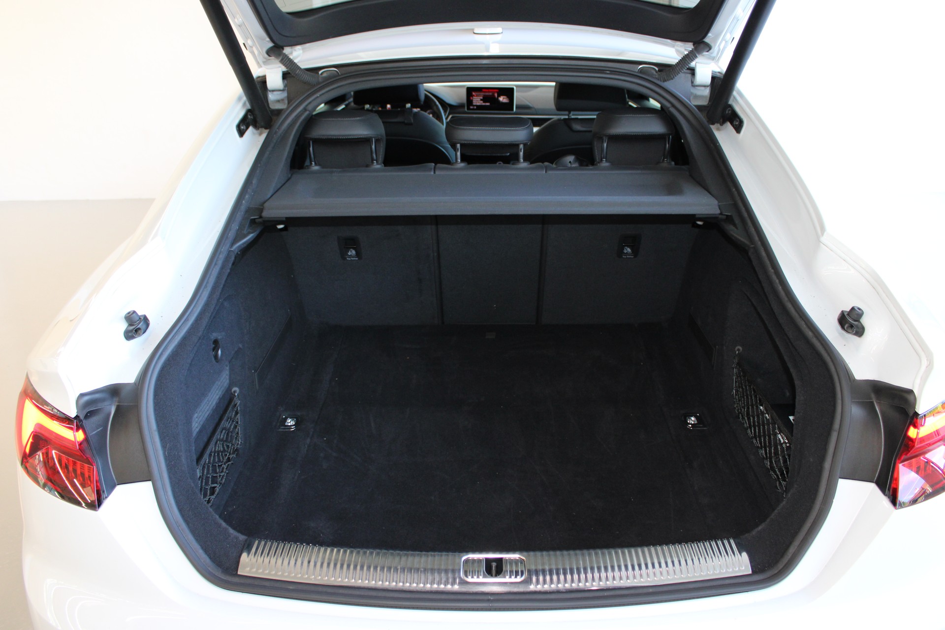 AUDI A5 Sportback 45 TFSI S-tronic Sport quattro-image-24