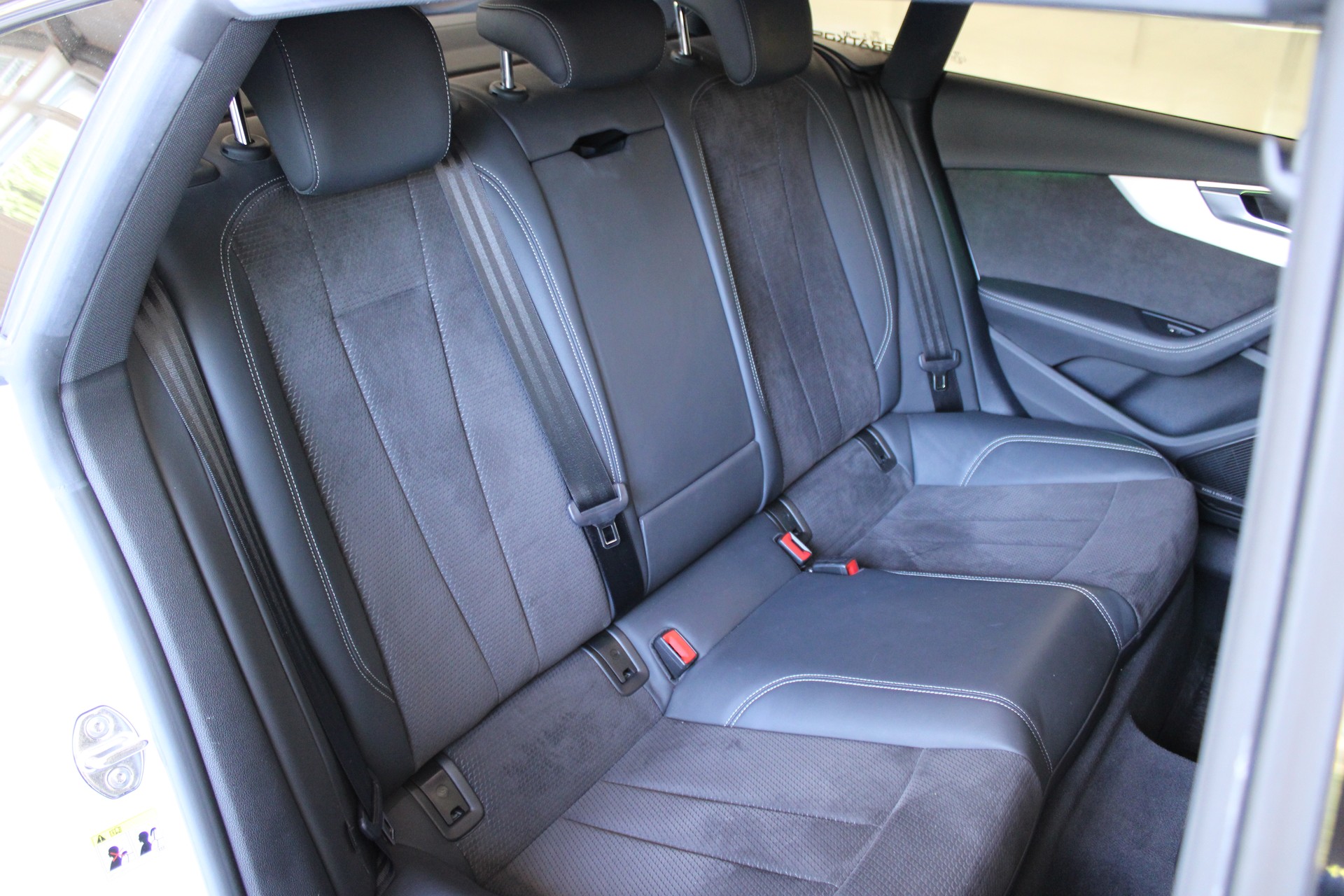 AUDI A5 Sportback 45 TFSI S-tronic Sport quattro-image-20