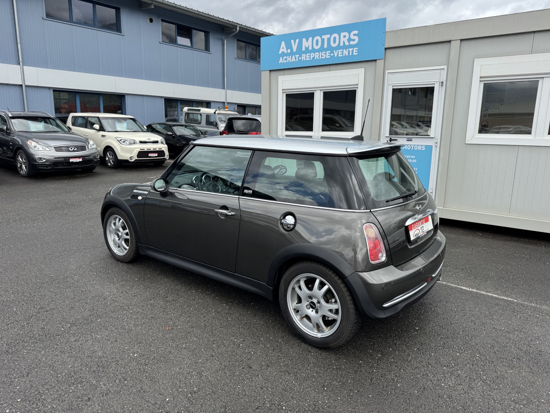 MINI Cooper "Park Lane"-image-3