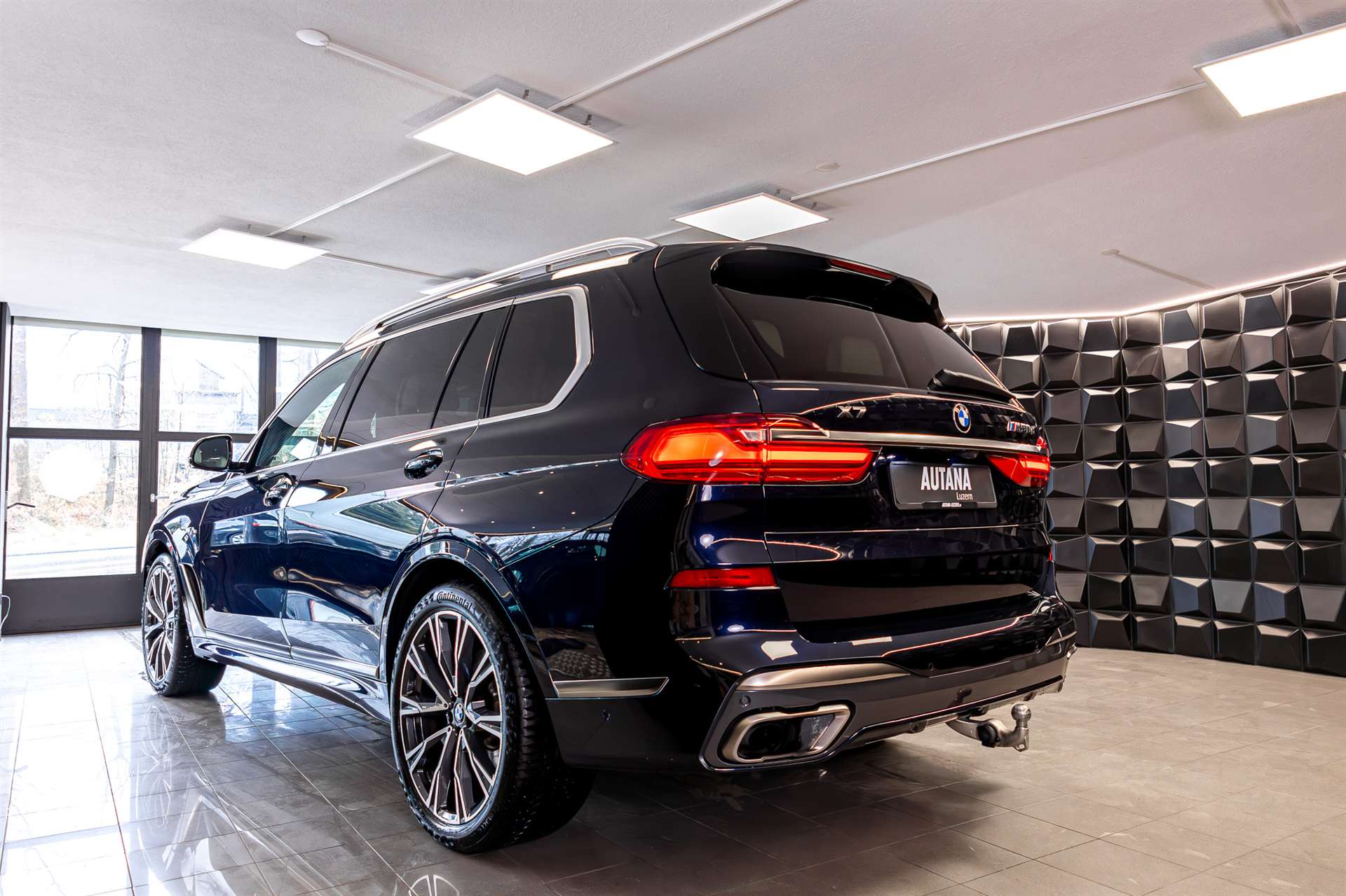BMW X7 xDrive M50d Steptronic-showroom-element-2