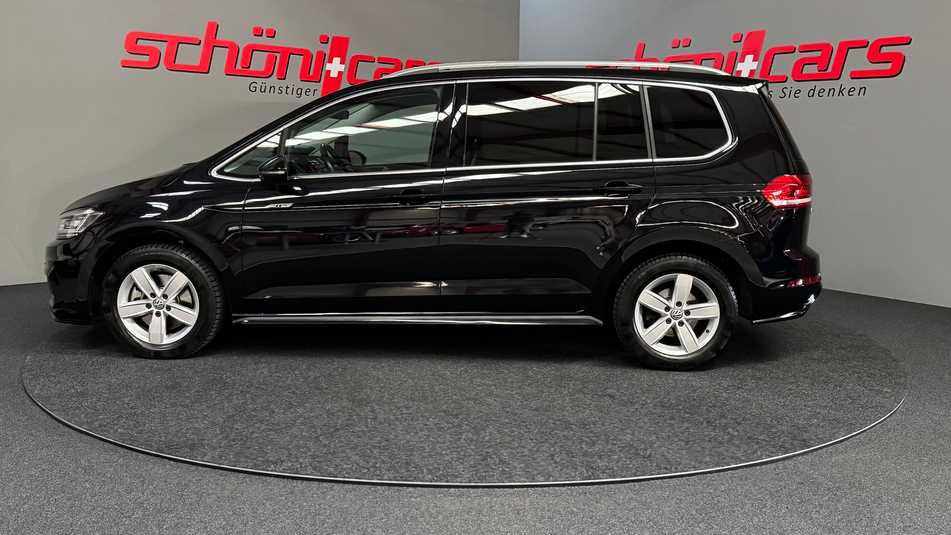VW Touran 1.5 TSI EVO Highline DSG-showroom-element-2