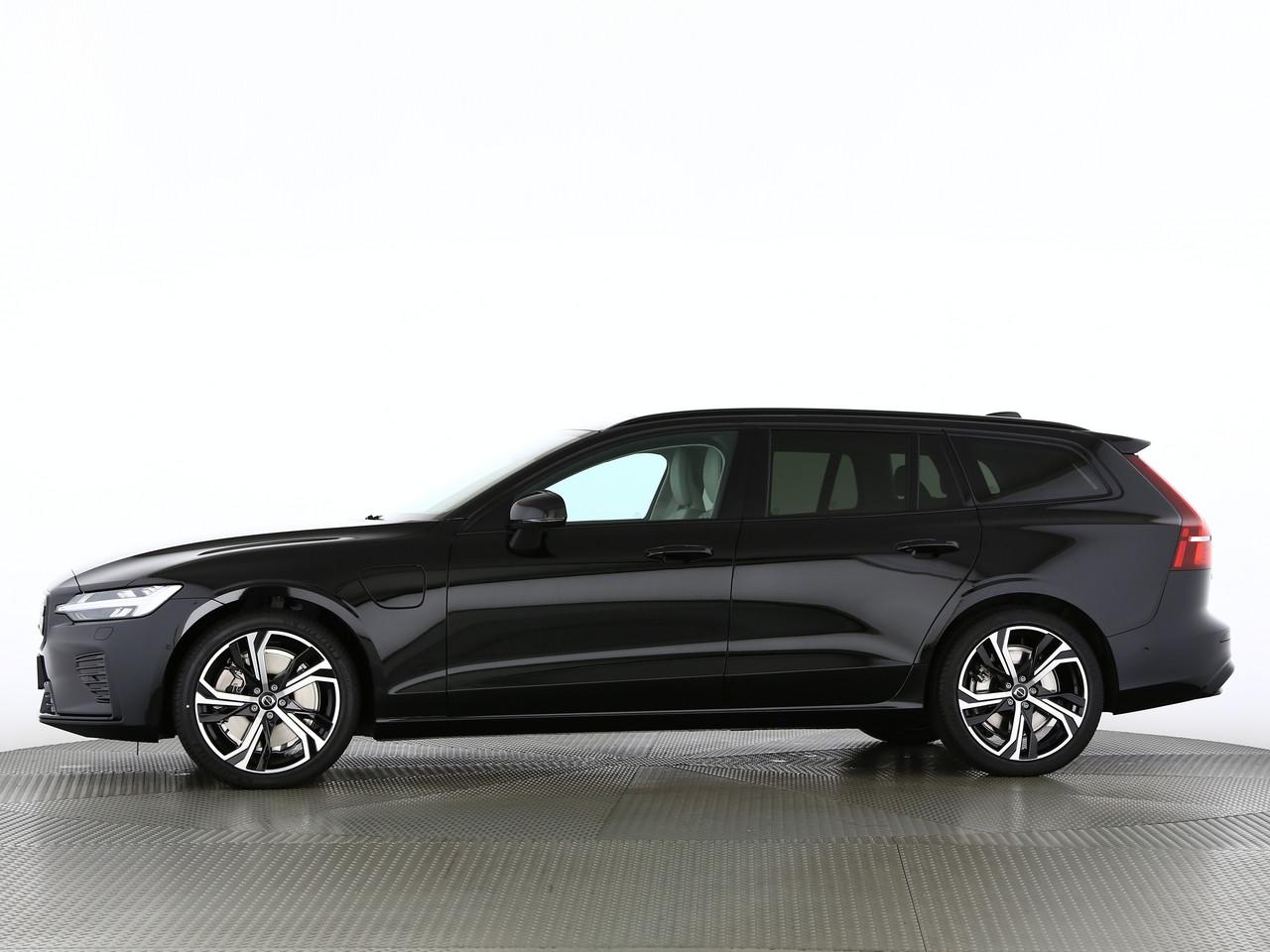 VOLVO V60 2.0 T6 TE Ultra Dark eAWD-showroom-element-2