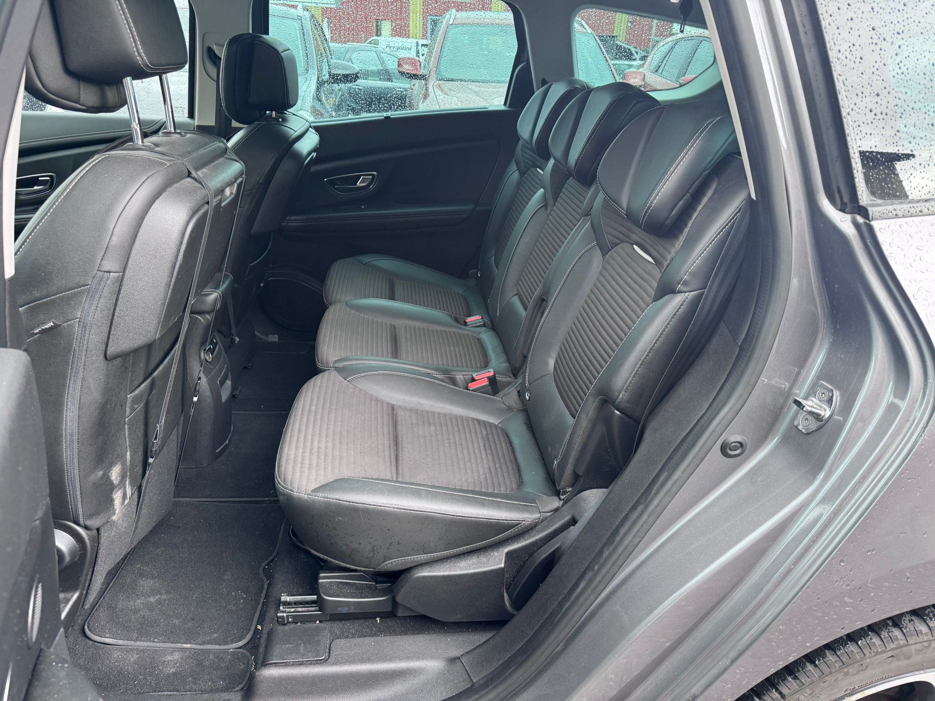 RENAULT Grand Scénic 1.2 16V Turbo Zen-image-6