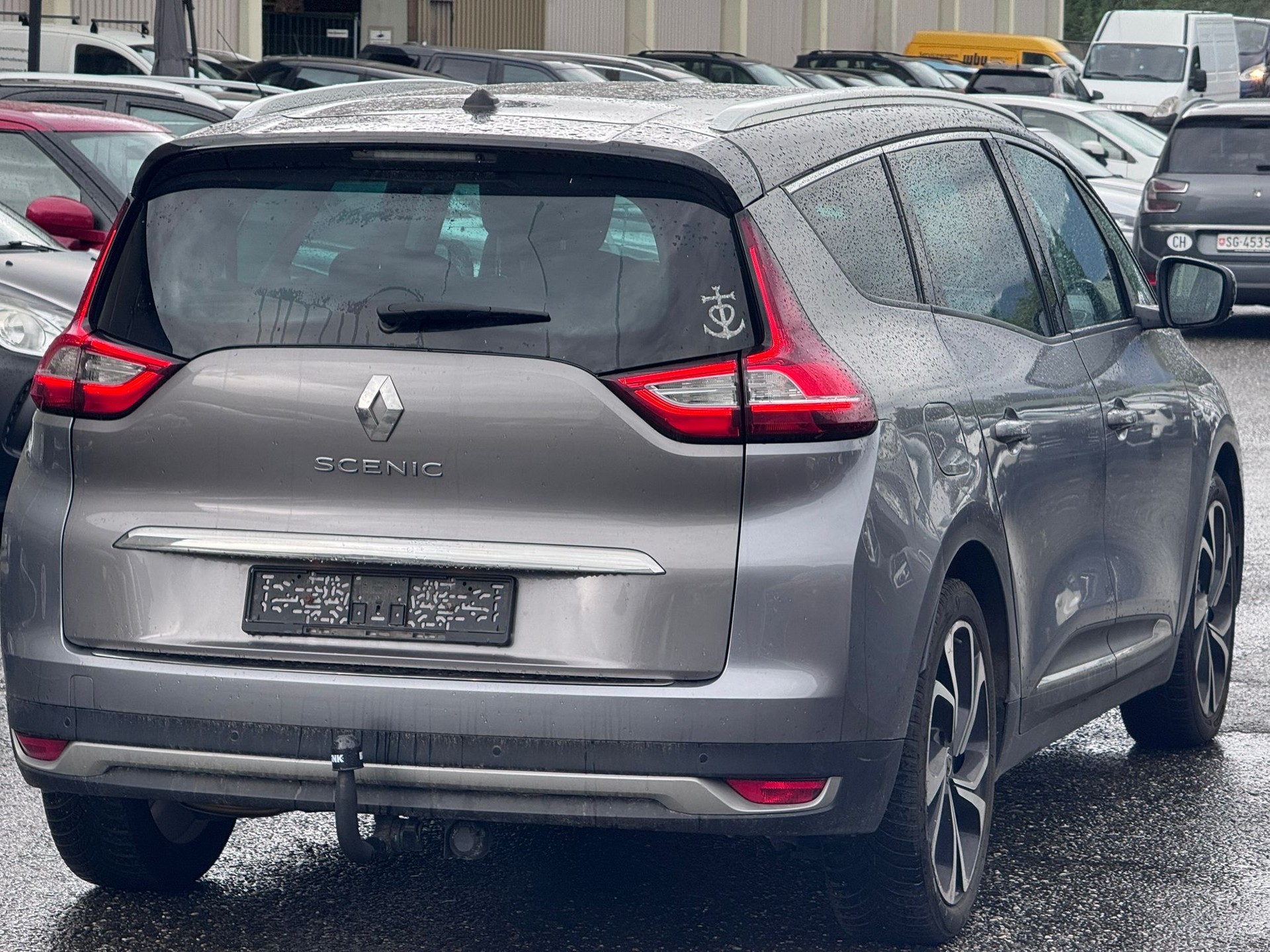 RENAULT Grand Scénic 1.2 16V Turbo Zen-image-5
