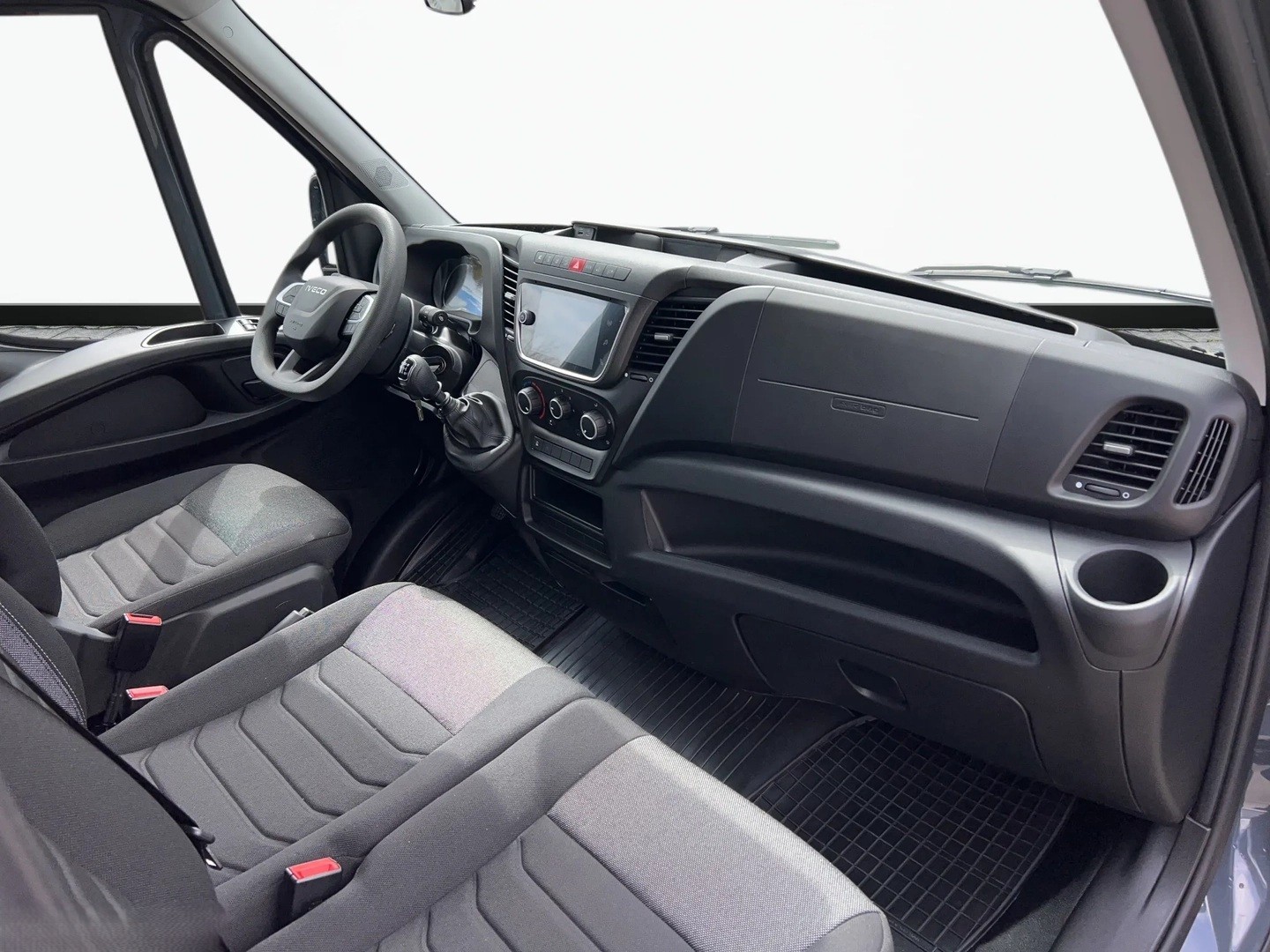 IVECO 35 S 16H D 7 Sitzer-image-8