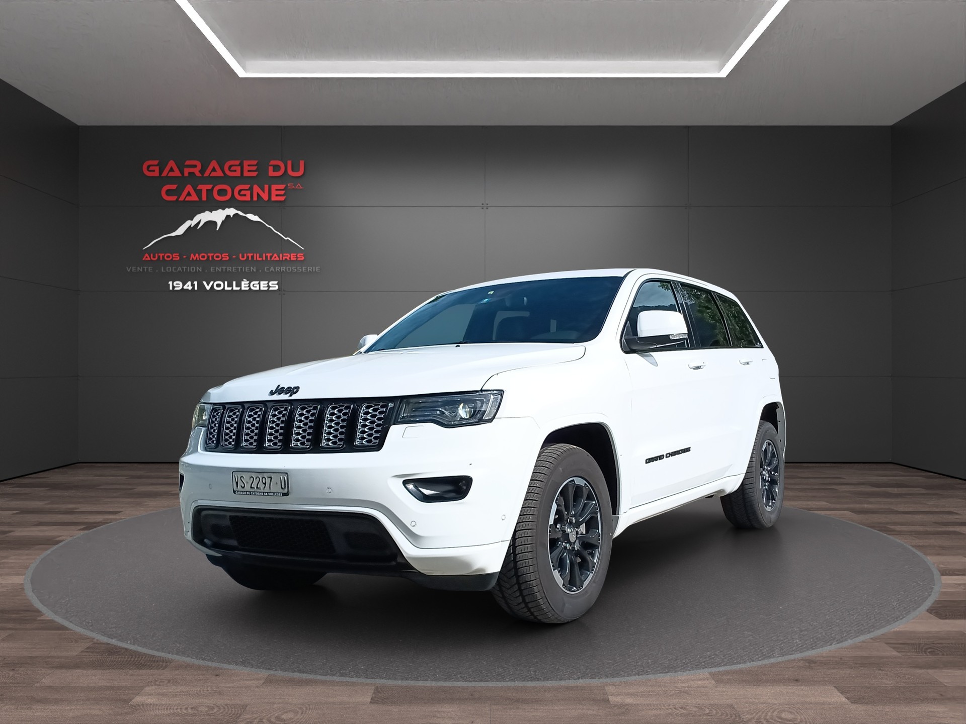 JEEP Grand Cherokee 3.0 CRD Limited Automatic-showroom-element-1