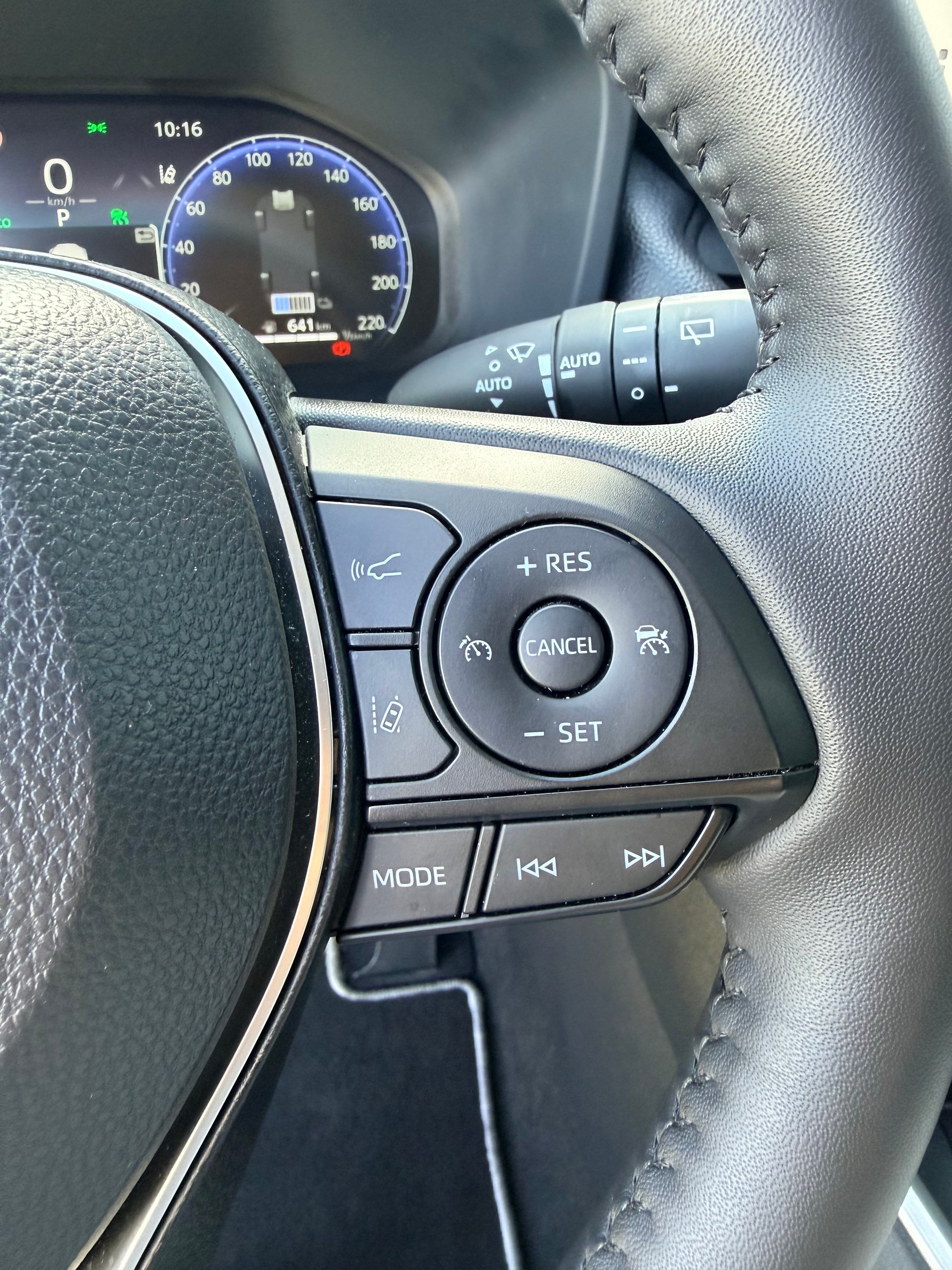 TOYOTA RAV-4 2.5 HSD Trend e-CVT-image-17