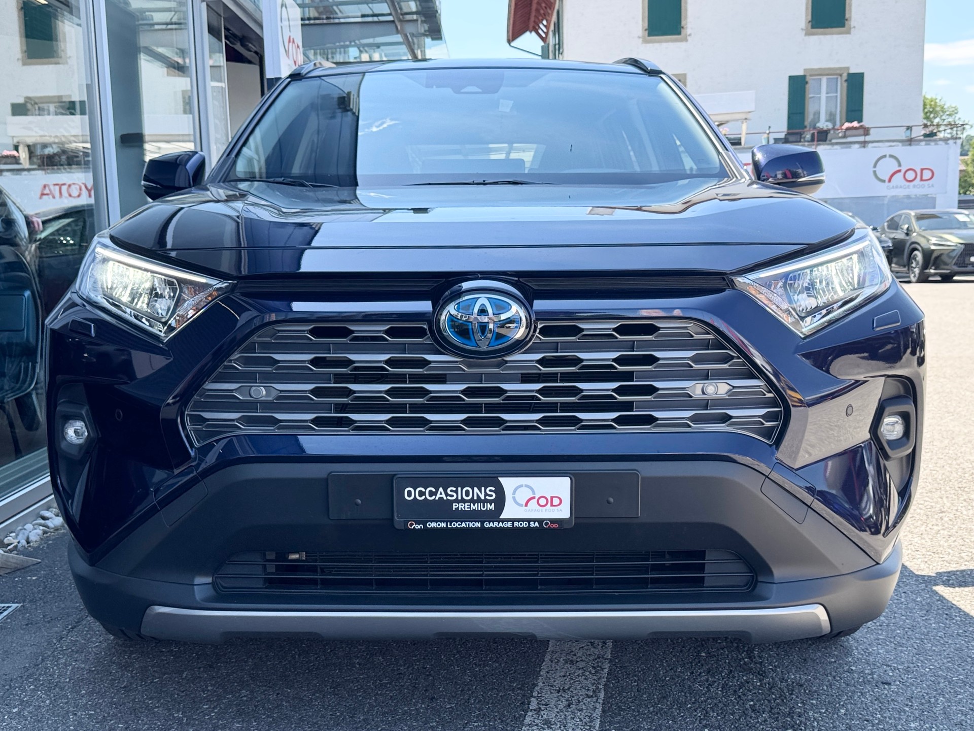 TOYOTA RAV-4 2.5 HSD Trend e-CVT-showroom-element-2