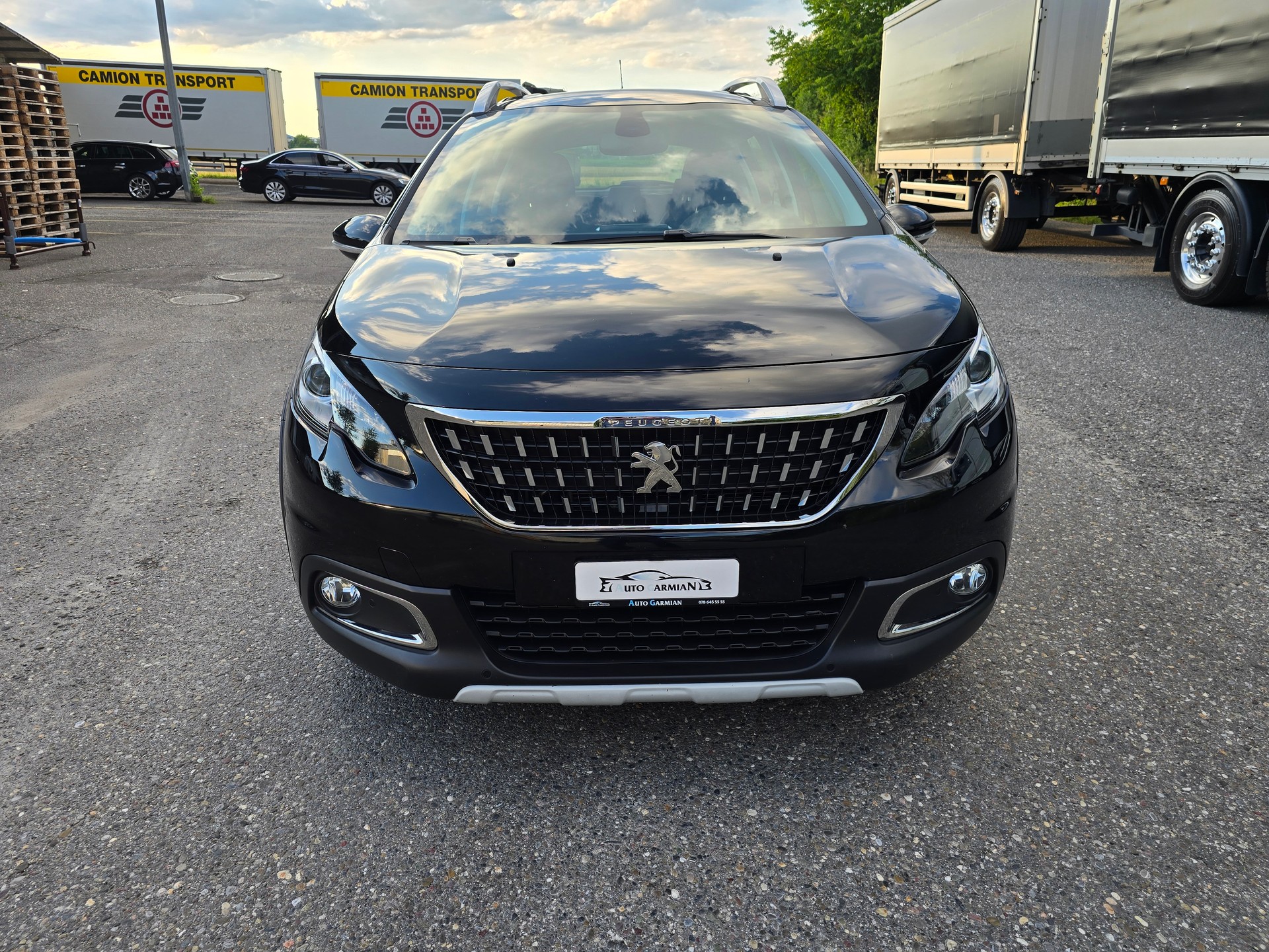 PEUGEOT 2008 1.2 PureTech Allurre EAT6