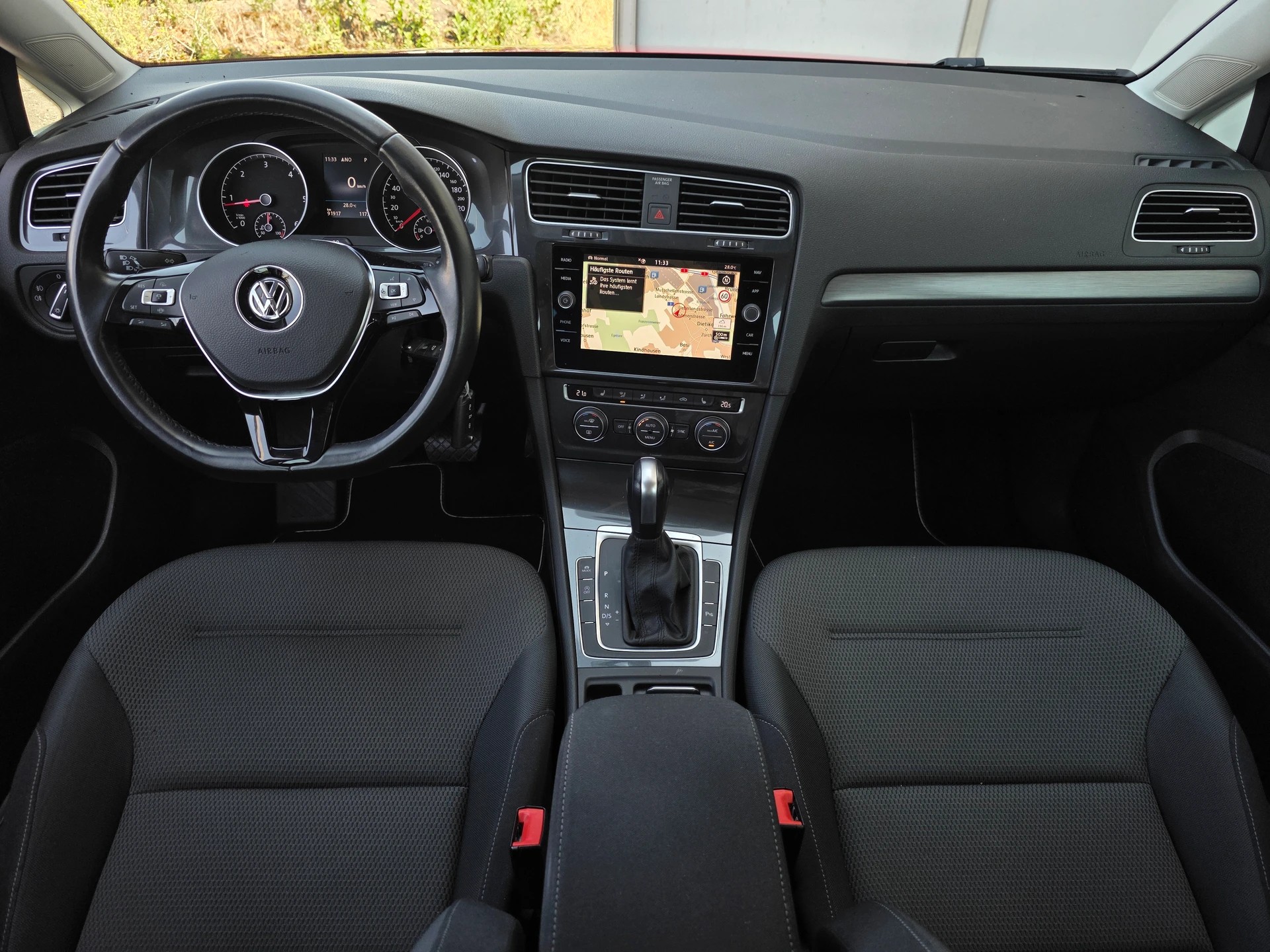 VW Golf Variant 2.0 TDI Comfortline DSG * CH-Fahrzeug * Frisch ab MFK *-image-8