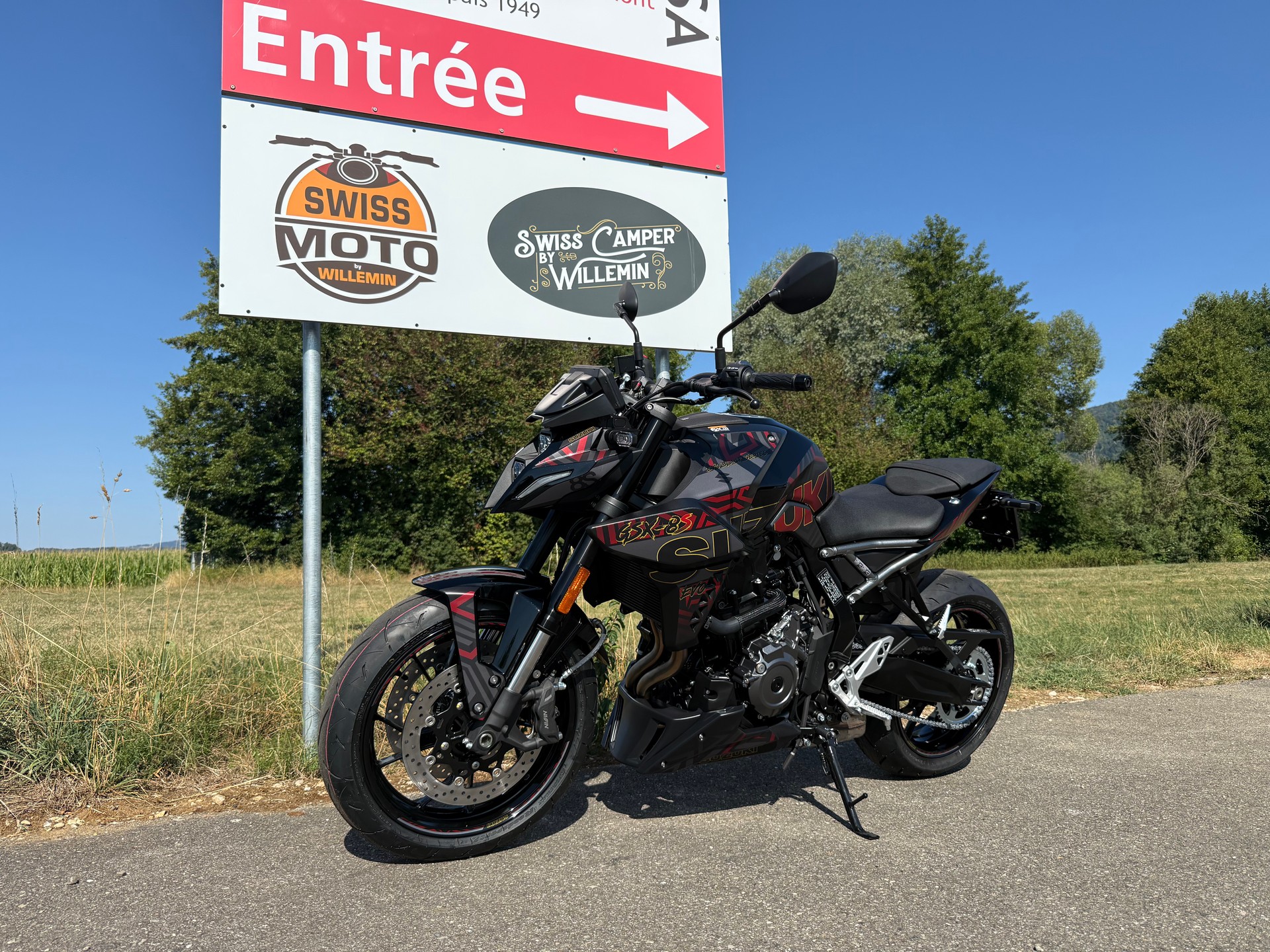 SUZUKI GSX 8 S EVO-image-1
