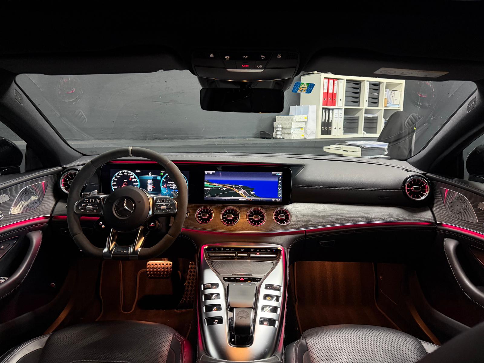 MERCEDES-BENZ AMG GT 4 63 S Limited All Black Performance 4Matic+ Speedshift MCT 2Jahre Garantie-image-10