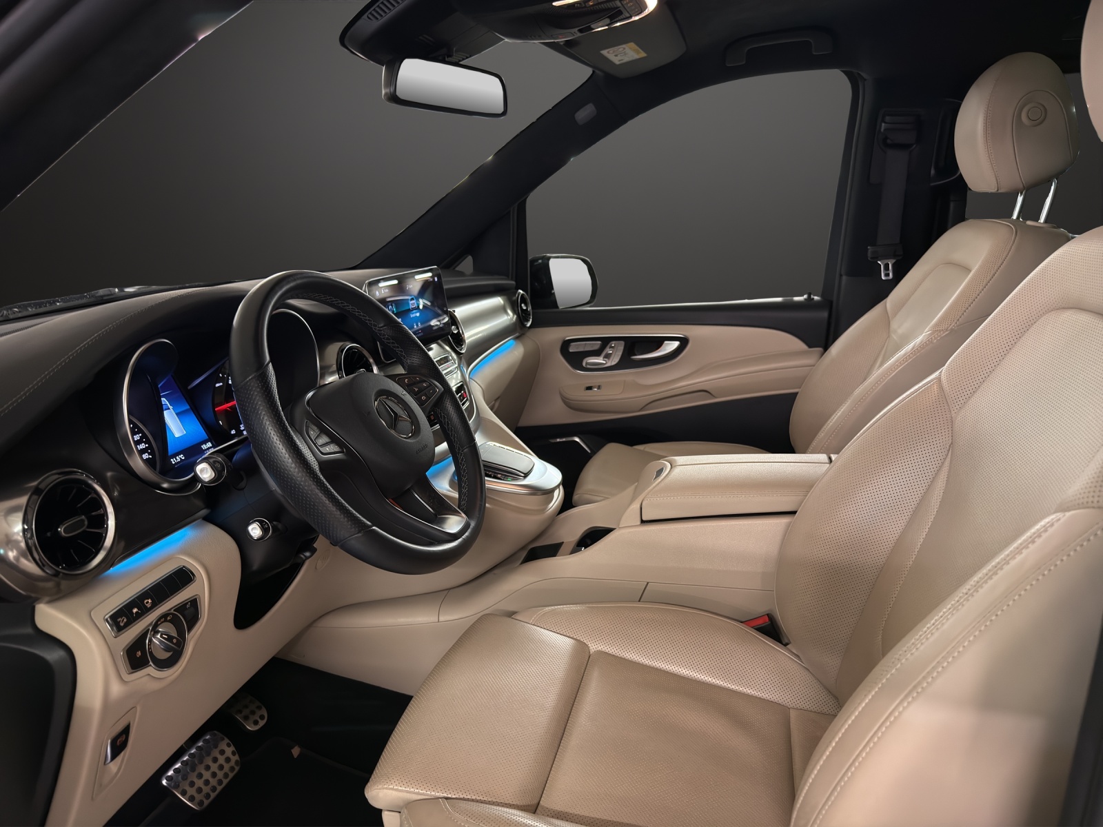 MERCEDES-BENZ V 300 d lang Exclusive 4Matic 9G-Tronic-image-13
