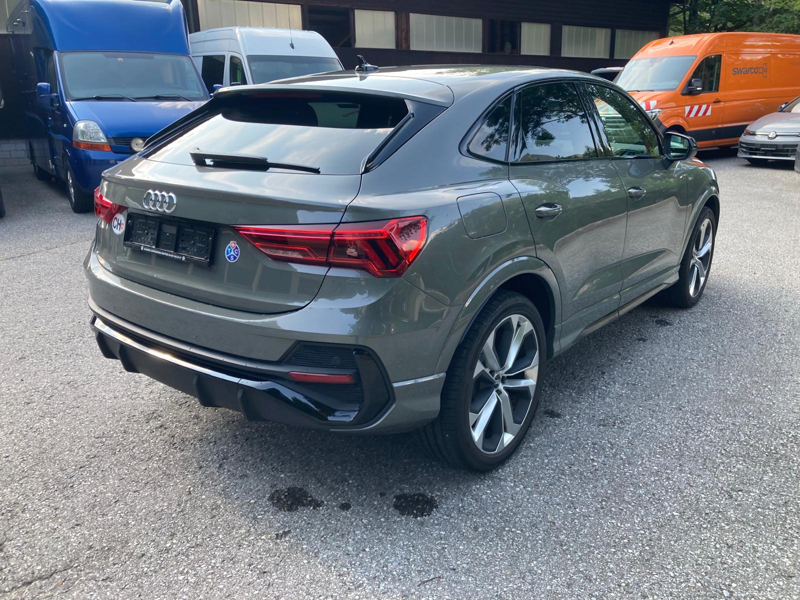AUDI Q3 Sportback 35 TFSI S line Attraction S-tronic-image-6