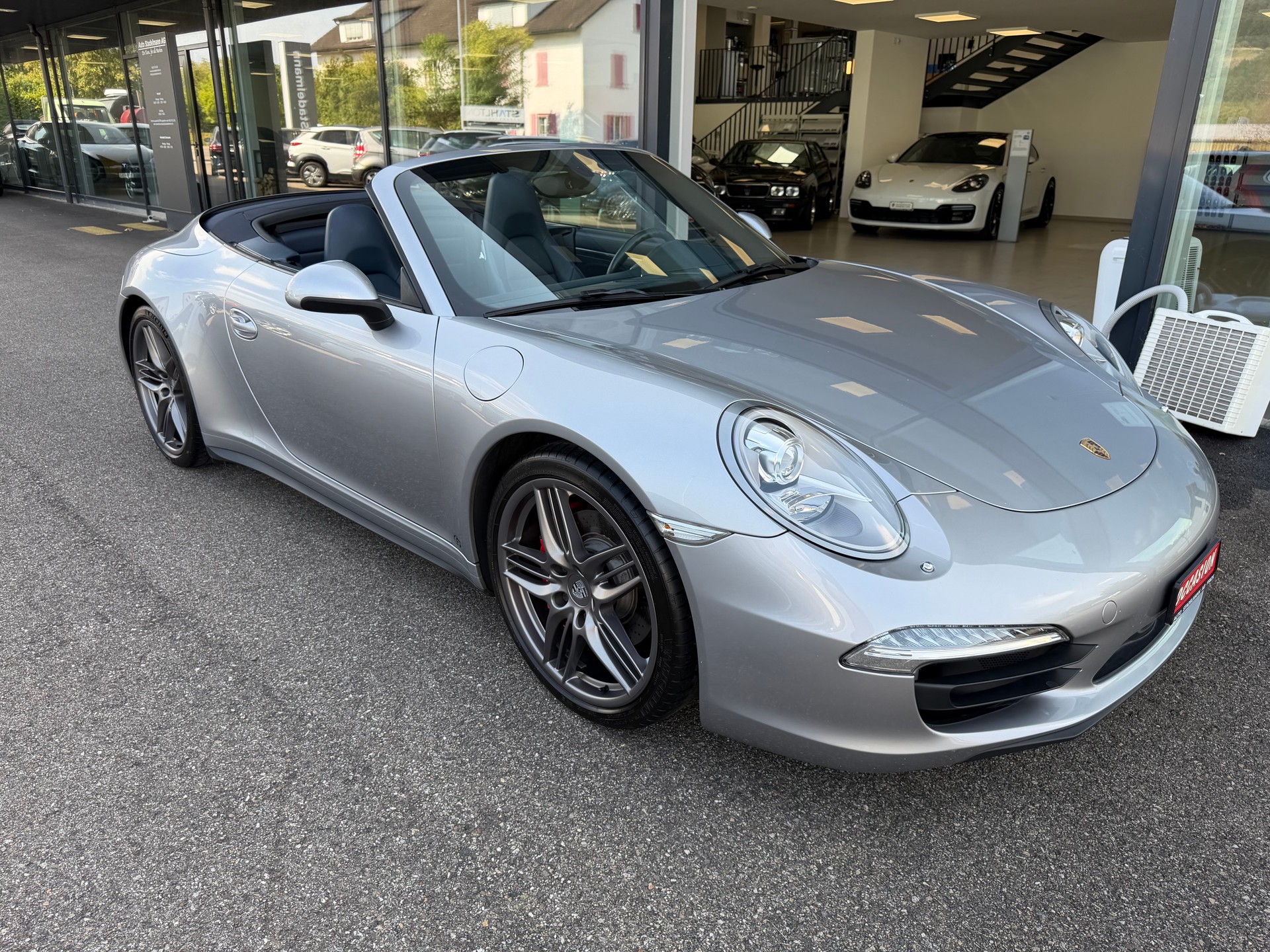 PORSCHE 911 Cabriolet 3.8 Carrera 4S PDK-image-15