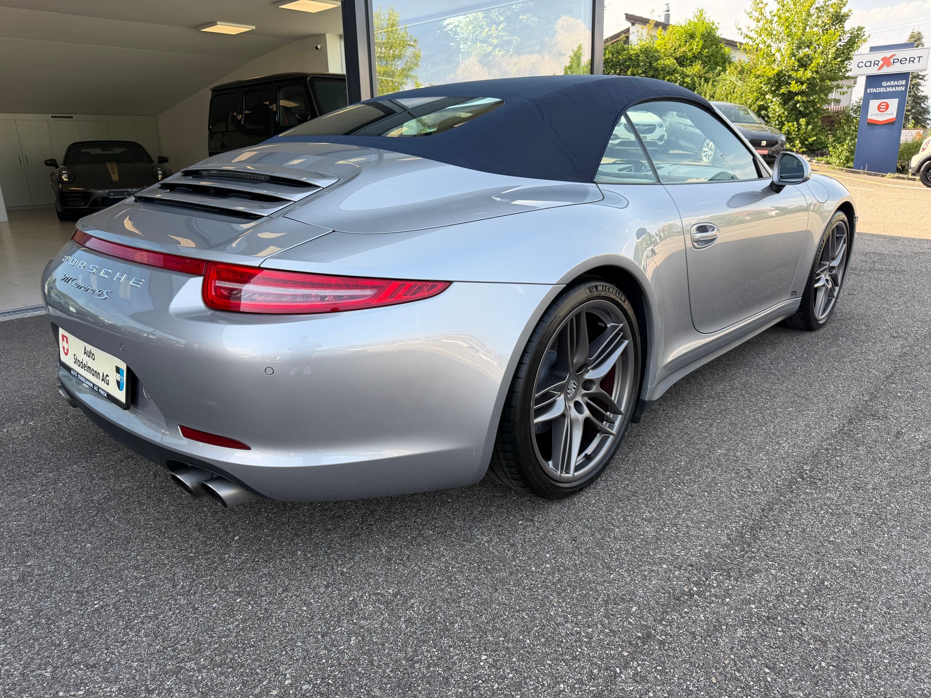 PORSCHE 911 Cabriolet 3.8 Carrera 4S PDK-showroom-element-2