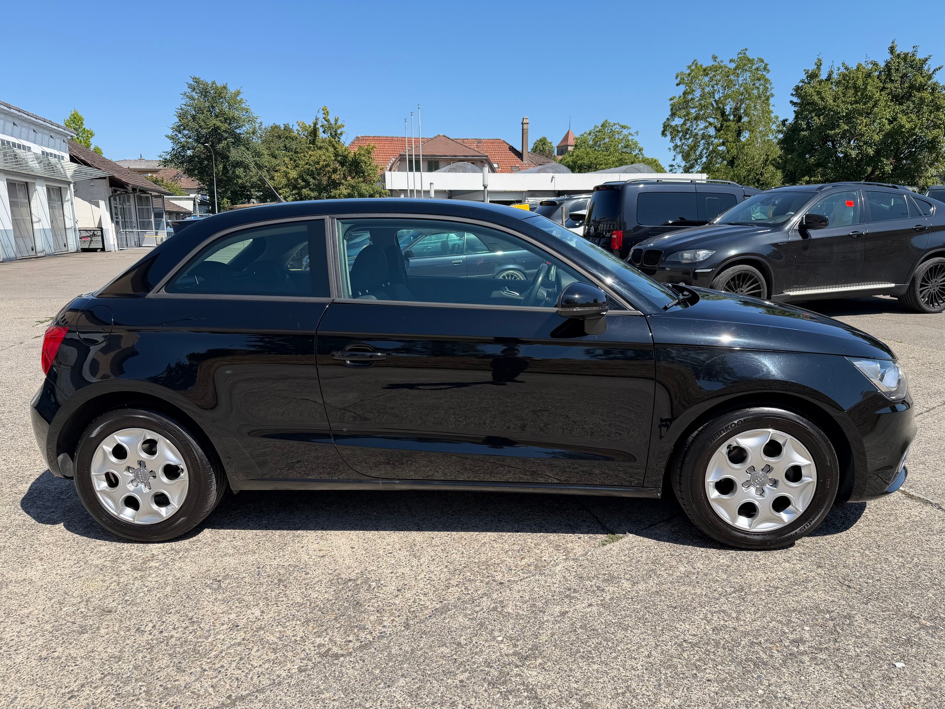AUDI A1 1.2 TFSI Attraction-image-5