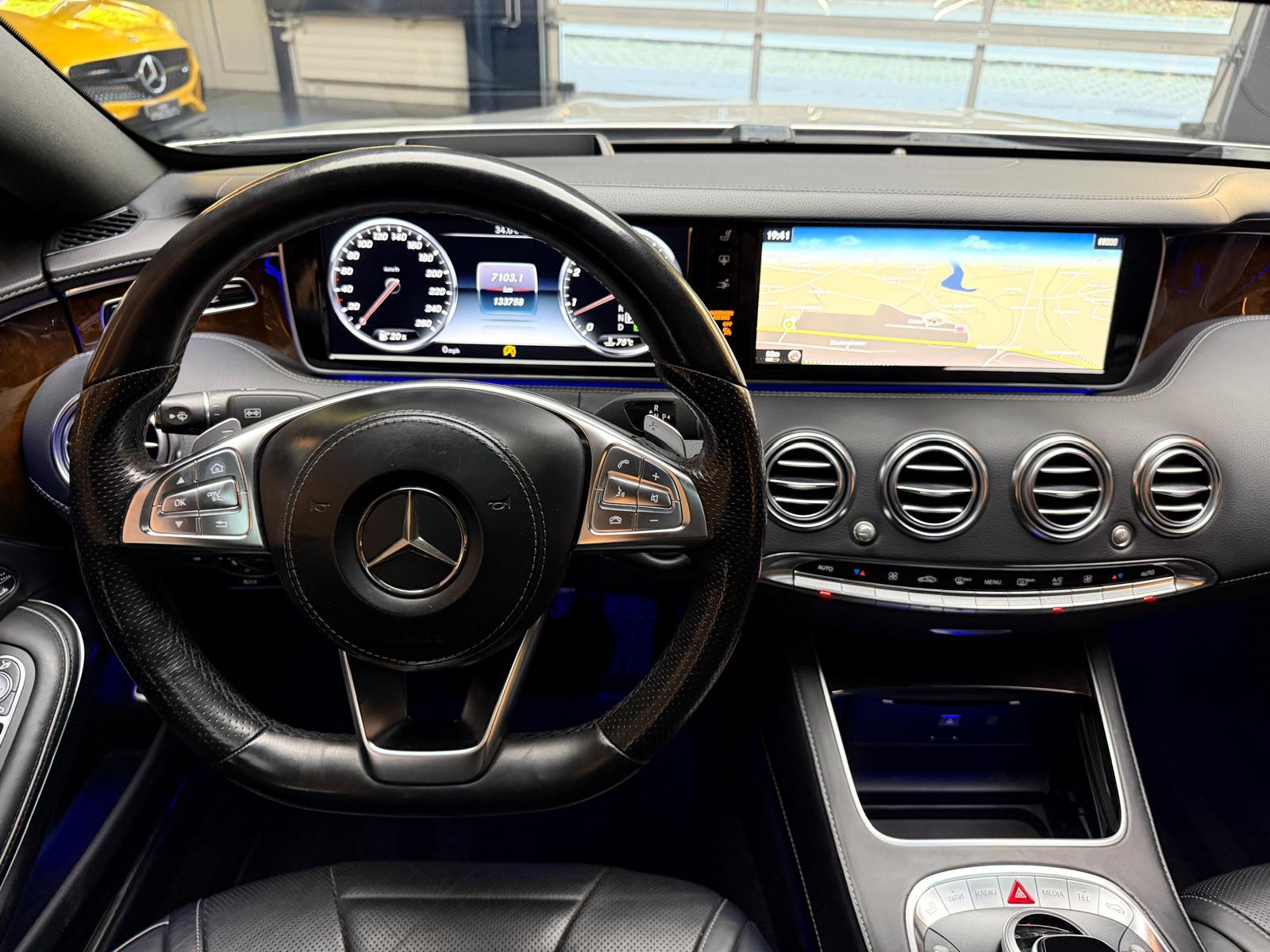 MERCEDES-BENZ S 500 V8 4matic Coupé AMG-Line-image-12