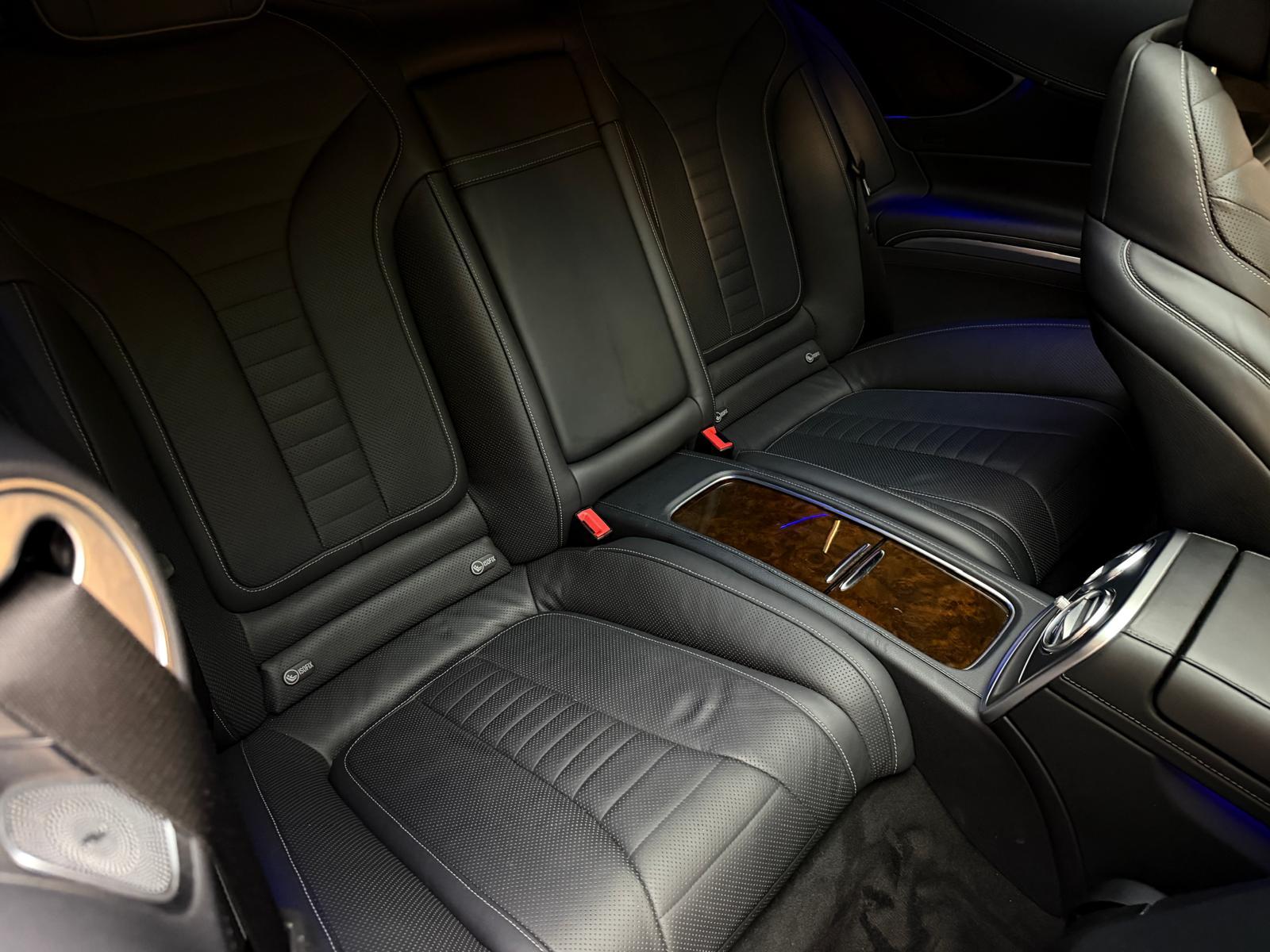 MERCEDES-BENZ S 500 V8 4matic Coupé AMG-Line-image-19