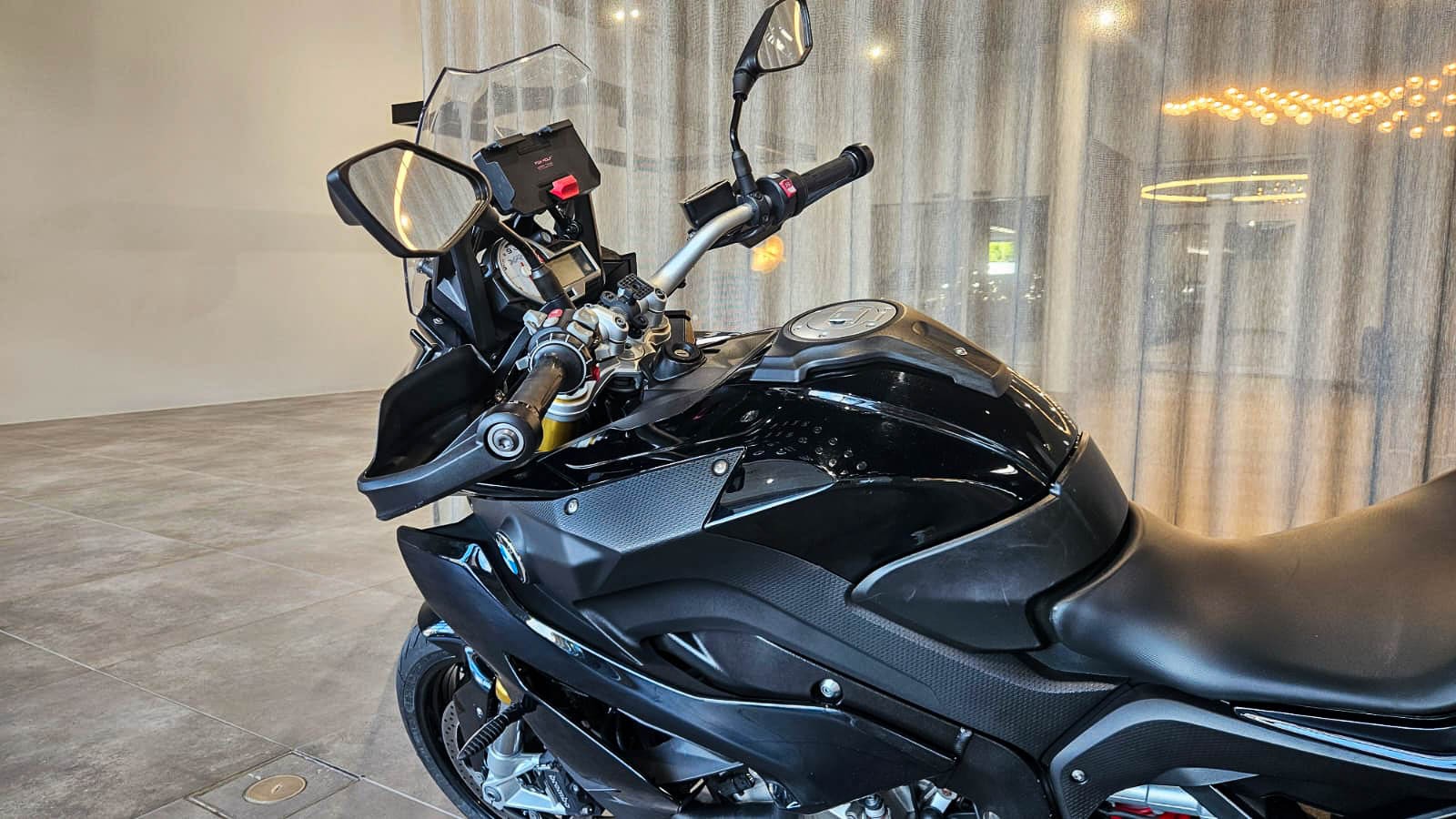 BMW S 1000 XR ABS-image-3