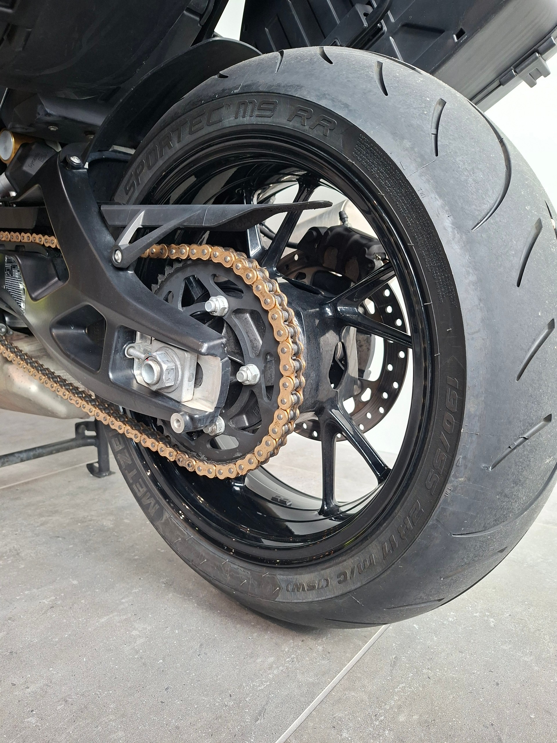 BMW S 1000 XR ABS-image-11