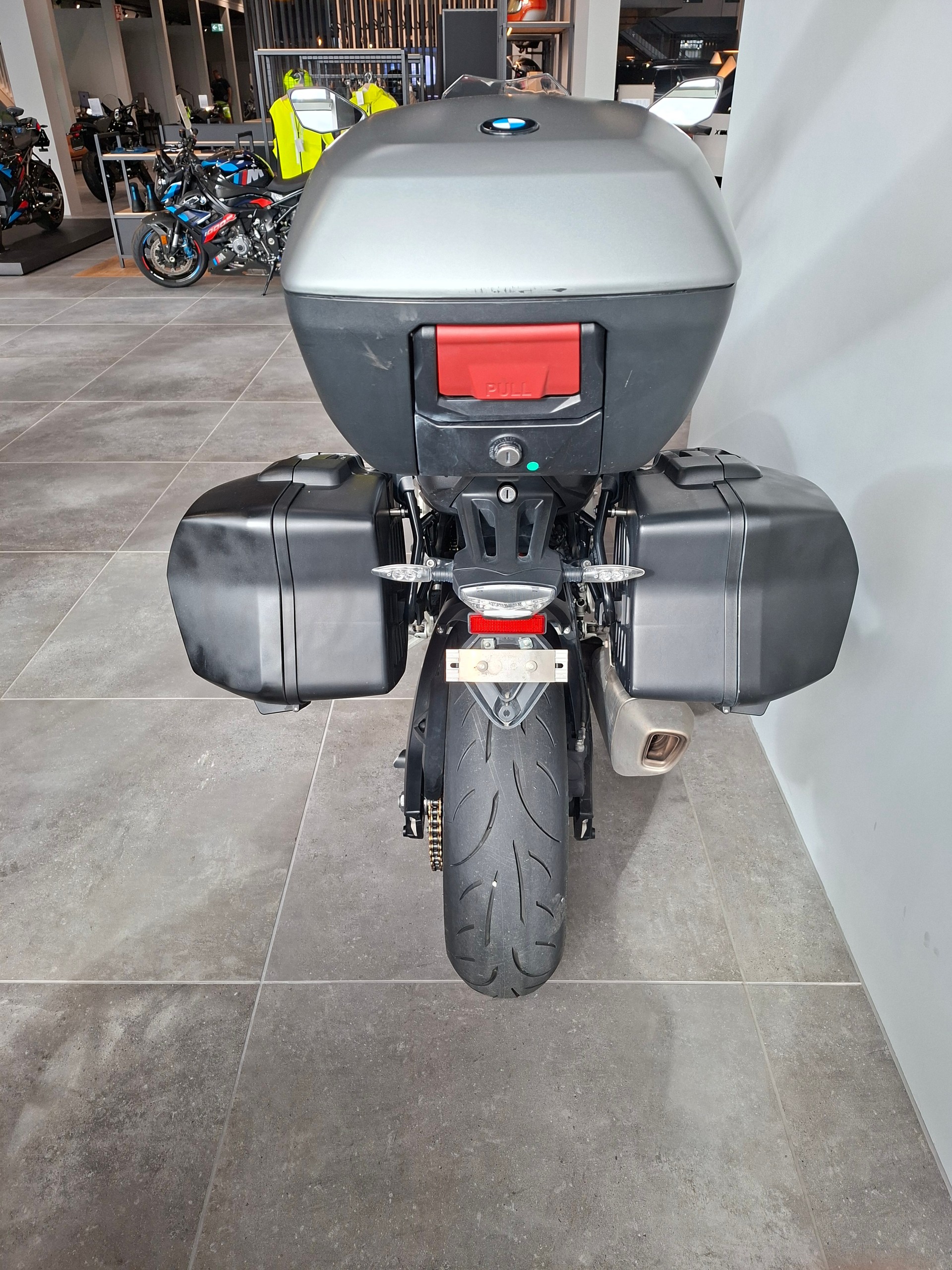 BMW S 1000 XR ABS-image-9