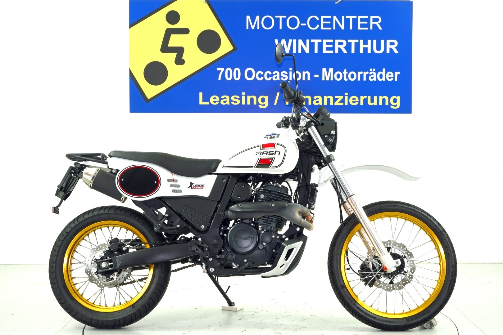 MASH 650 X-Ride-image-0