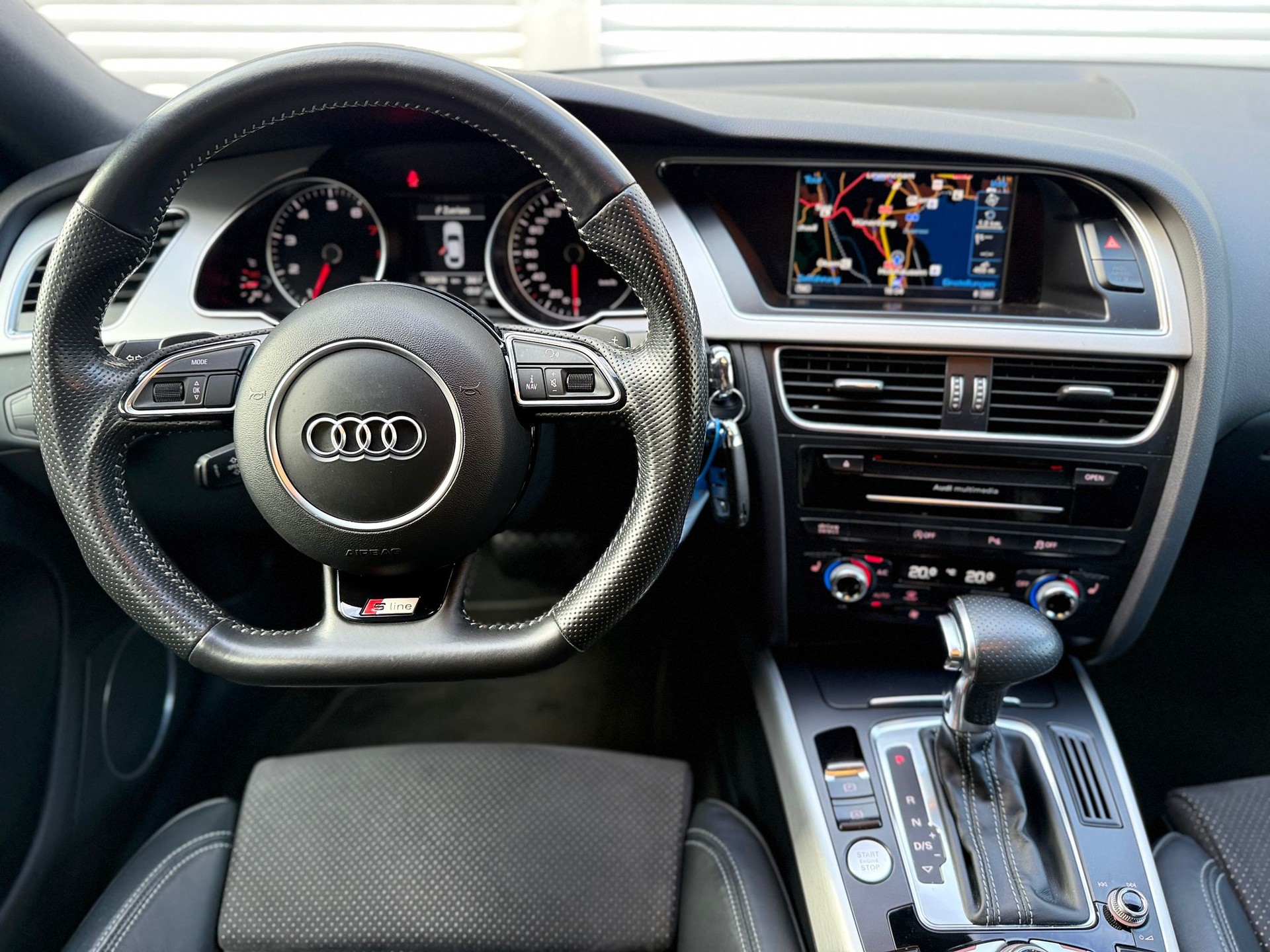 AUDI A5 Sportback 2.0 TFSI 230 quattro S-Tronic-image-11