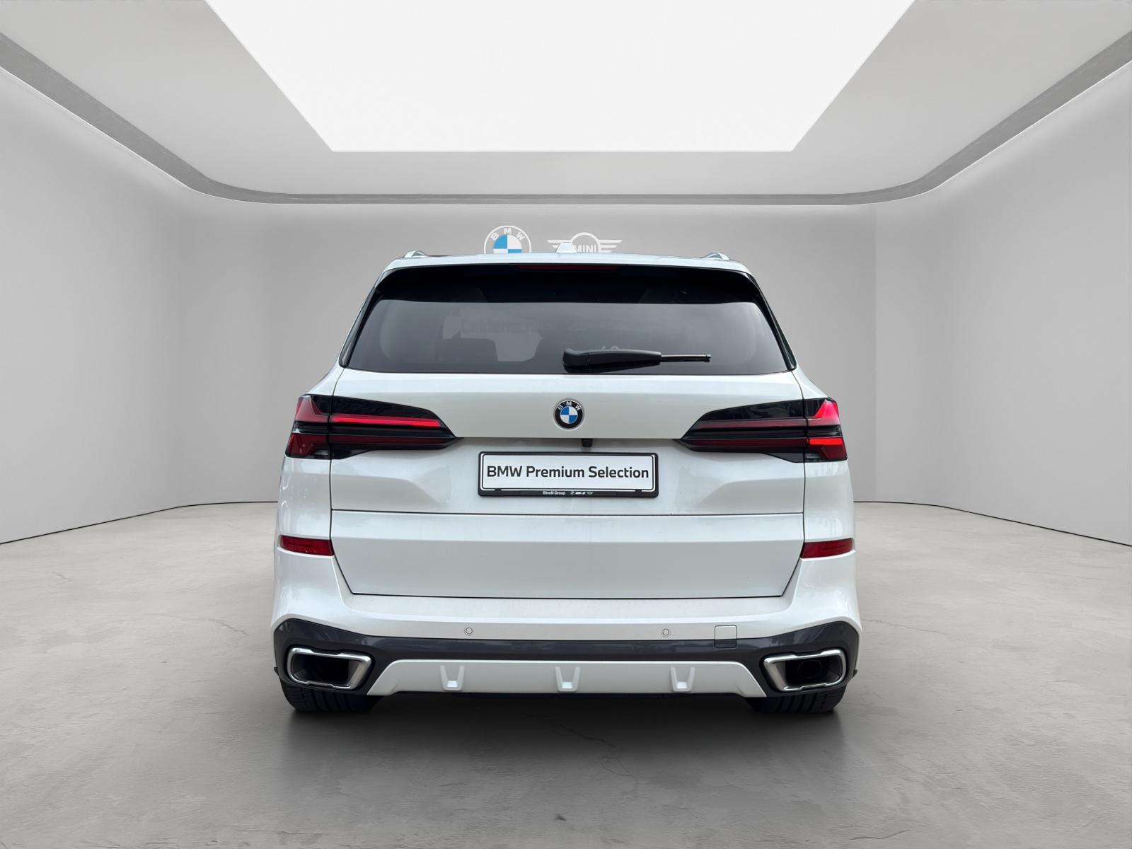BMW X5 G05 40d xDrive-showroom-element-3