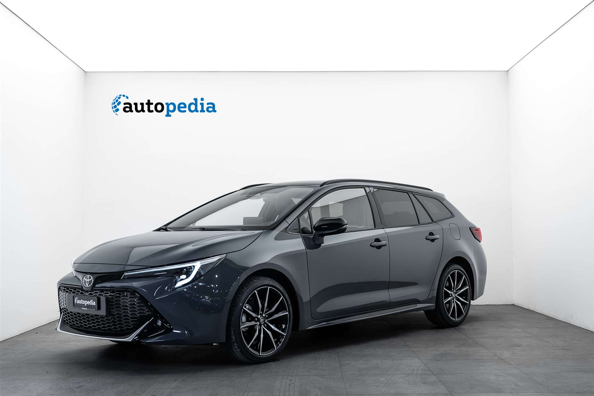 TOYOTA Corolla Touring Sports 2.0 HSD GR Sport e-CVT Automat