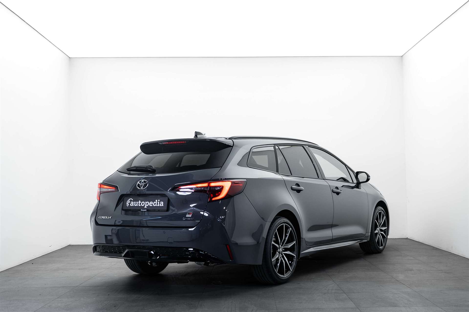 TOYOTA Corolla Touring Sports 2.0 HSD GR Sport e-CVT Automat-showroom-element-2
