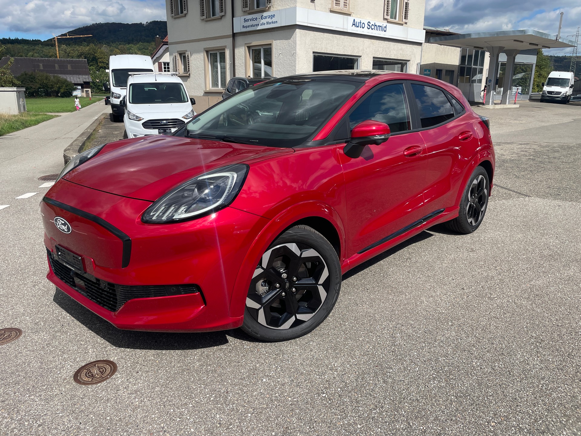 FORD Puma Elektro 46kWh Premium-showroom-element-1