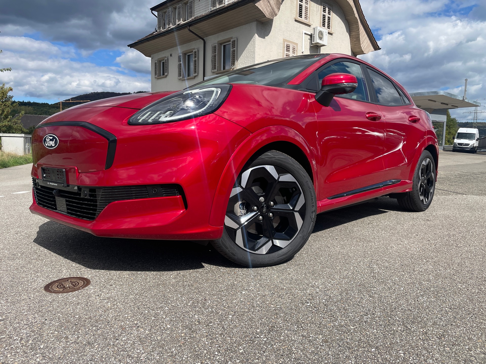 FORD Puma Elektro 46kWh Premium-showroom-element-2