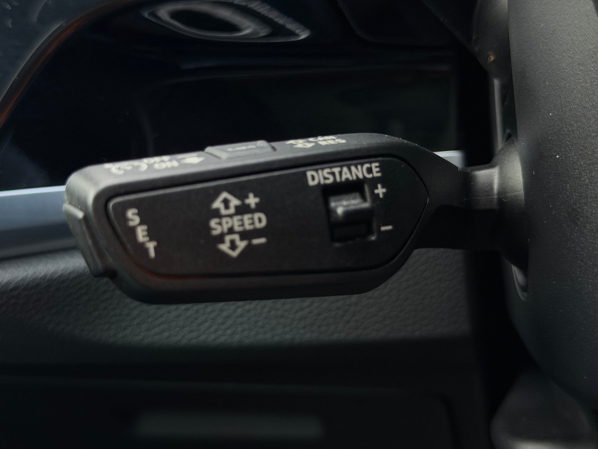 AUDI Q3 Sportback 35 TFSI S line Attraction S-tronic-image-15