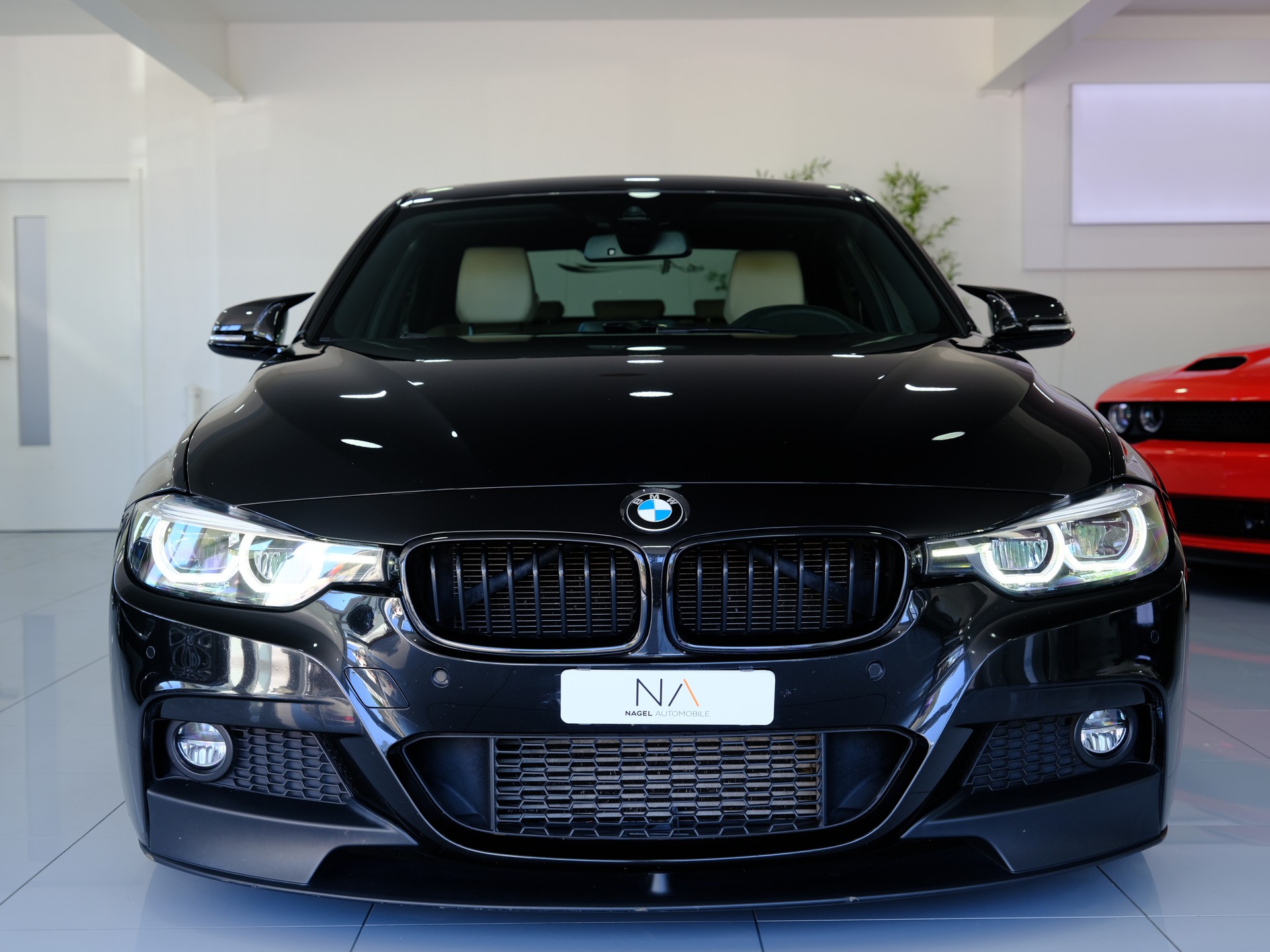 BMW 320d M Sport Steptronic *Rückfahrkamera* *Sitzheizung*-showroom-element-2