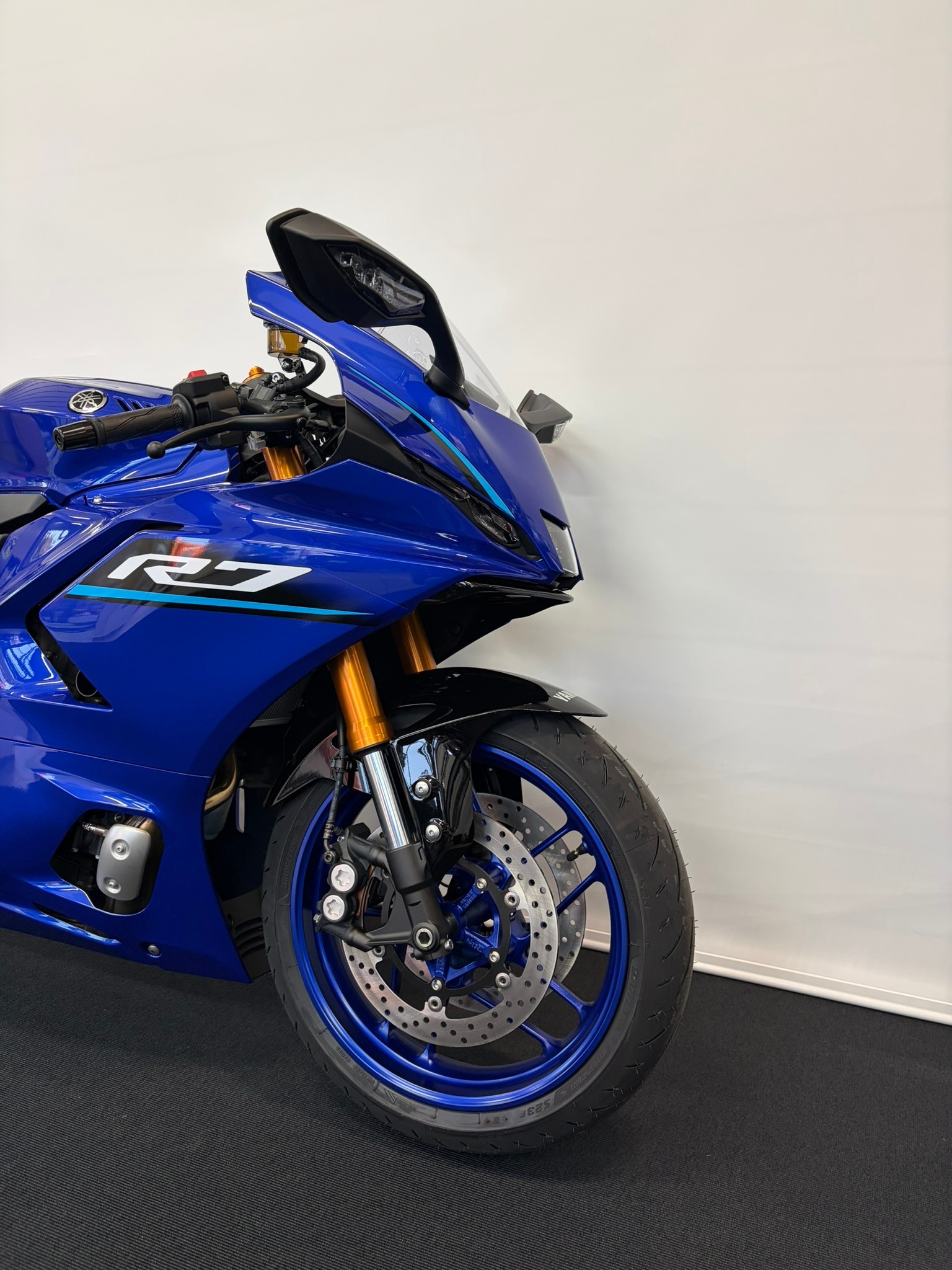 YAMAHA YZF-R7 (35kW)-image-5